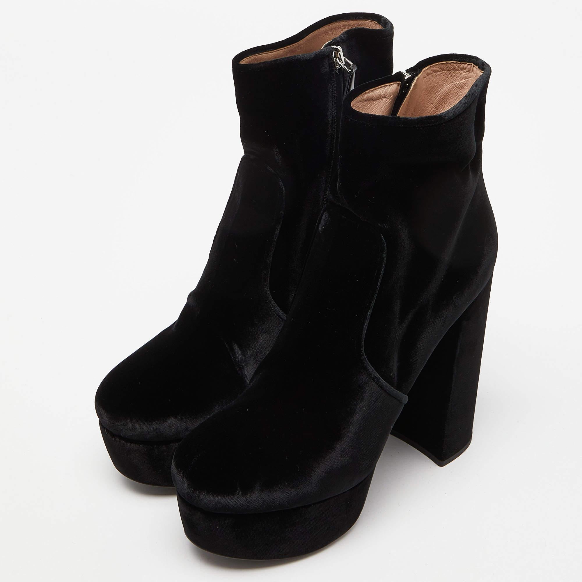 Miu Miu Black Velvet Zip Ankle High Block Boots Size 38 For Sale 5