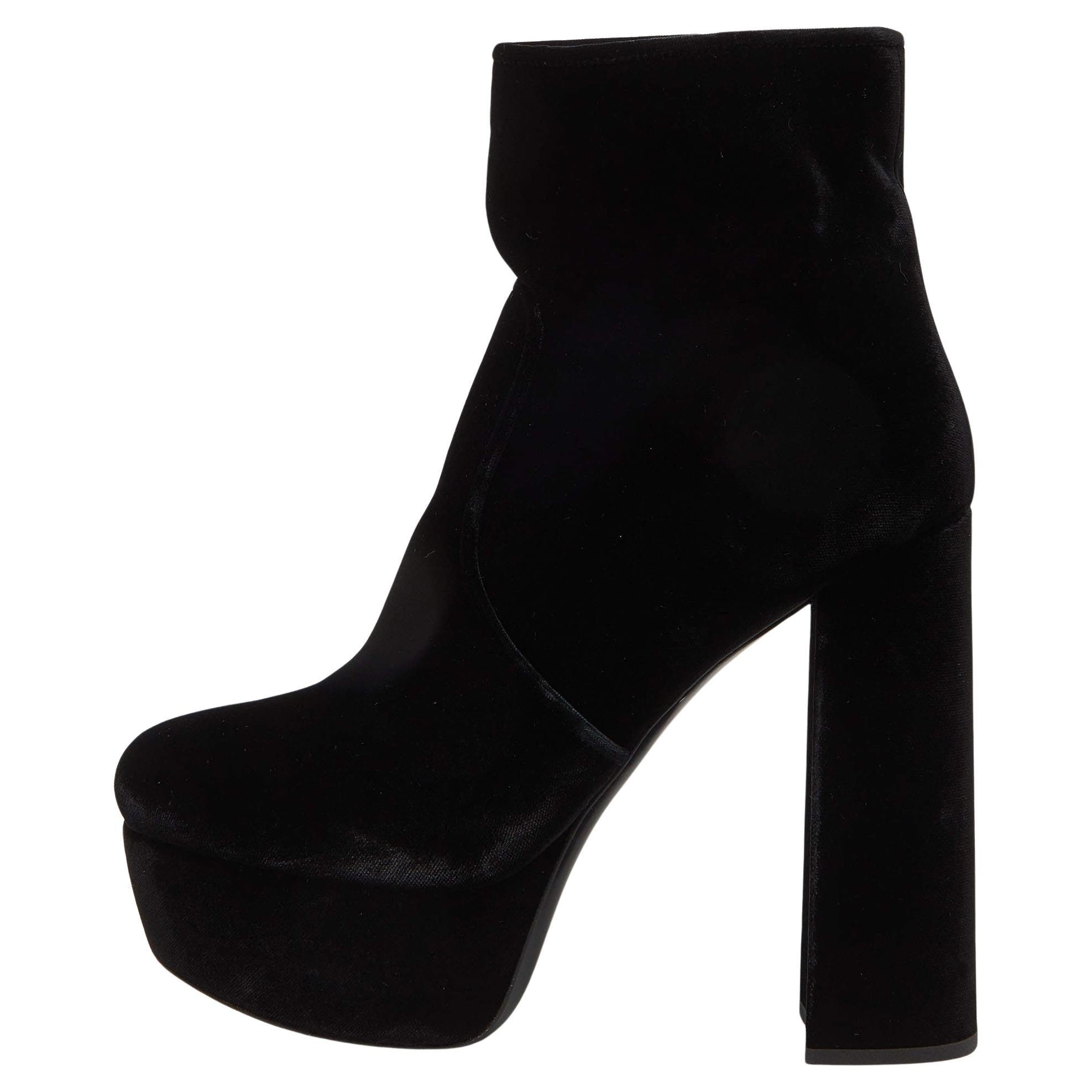 Miu Miu Black Velvet Zip Ankle High Block Boots Size 38 For Sale
