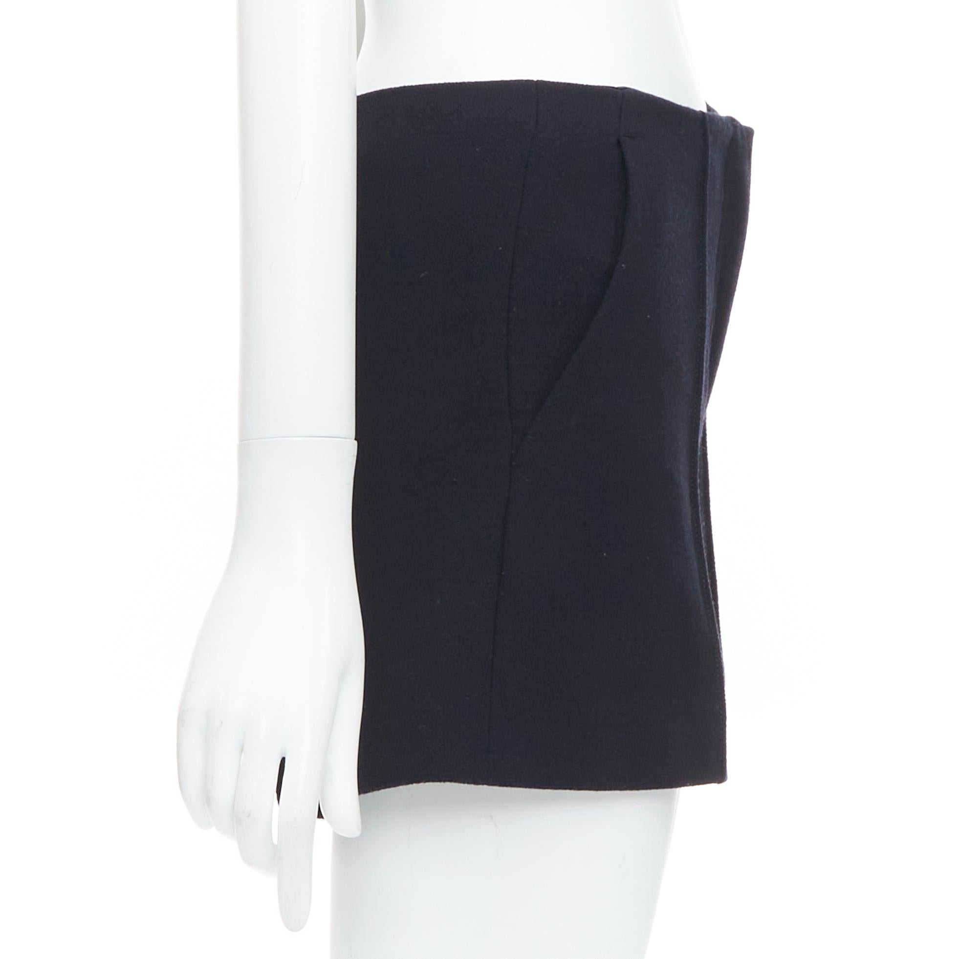 MIU MIU Short taille haute en laine vierge noire plissée sur le devant IT36 XXS Excellent état - En vente à Hong Kong, NT
