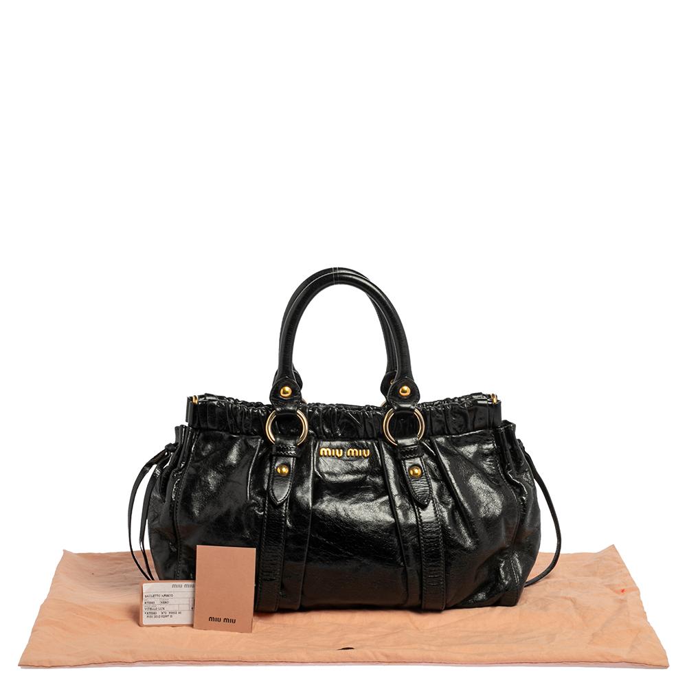 Miu Miu Schwarz Vitello Lux Leder Geraffte Tote 7