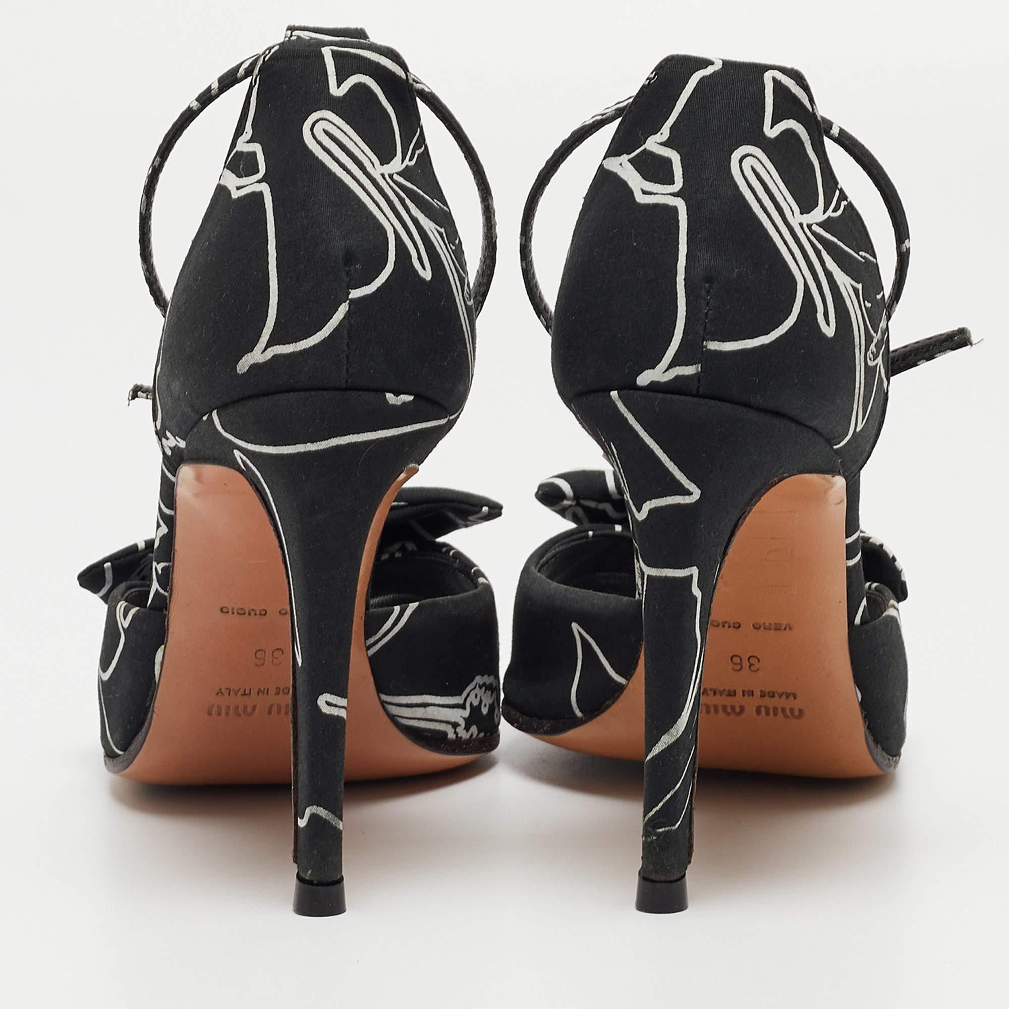 Miu Miu - Sandales à lanières en tissu avec nœud noir/blanc - Taille 36 Pour femmes en vente
