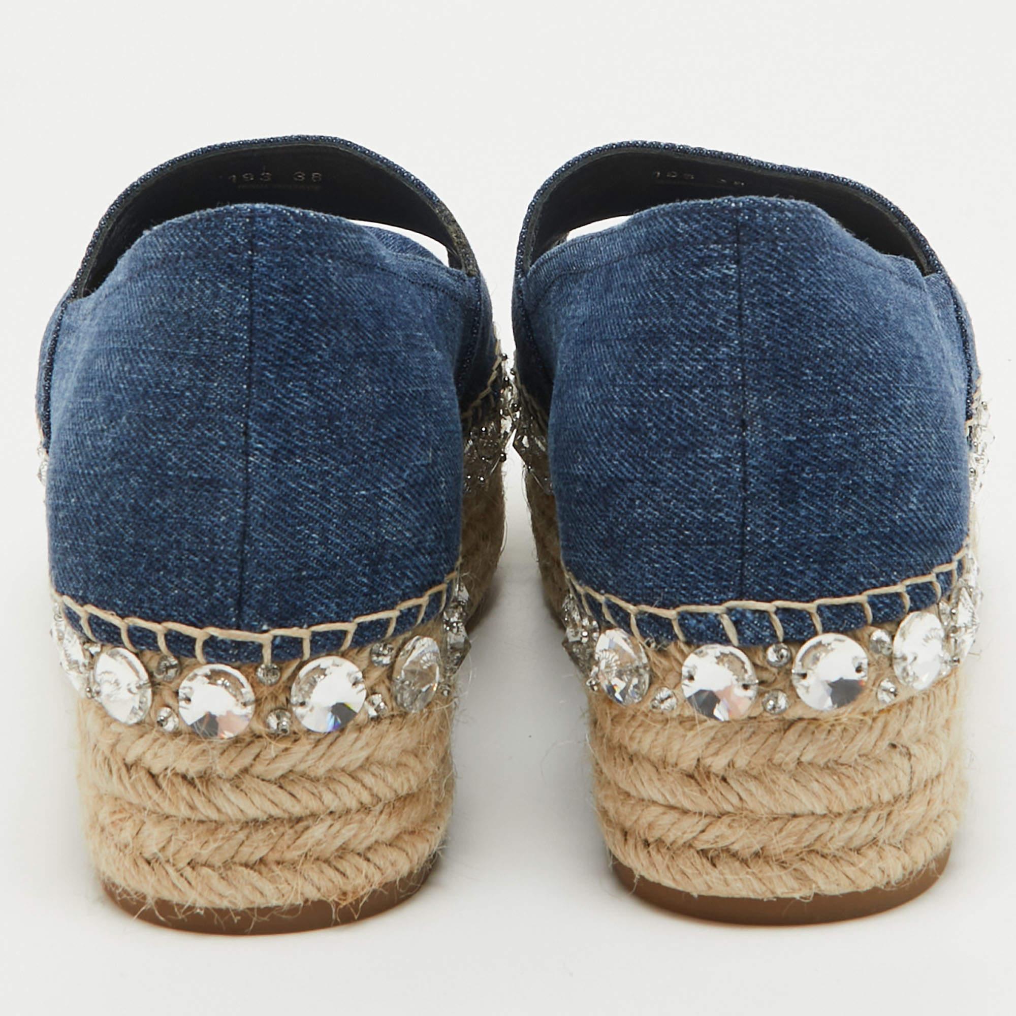 Women's Miu Miu Blue Denim Crystal Embellished Platform Espadrille Flats Size 38 For Sale