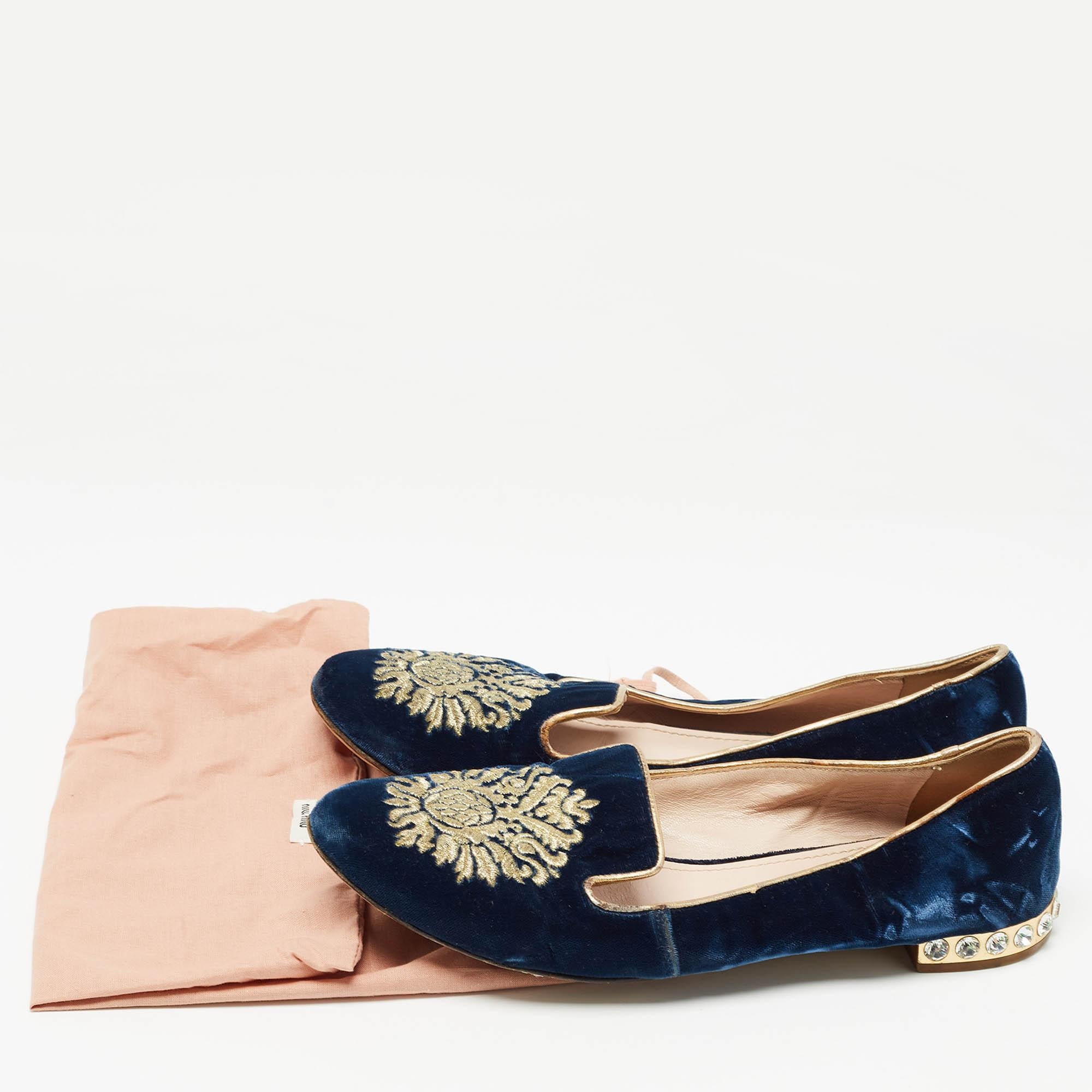 Miu Miu Blue Embroidered Velvet Crystal Embellished Smoking Slippers Size 37 For Sale 4