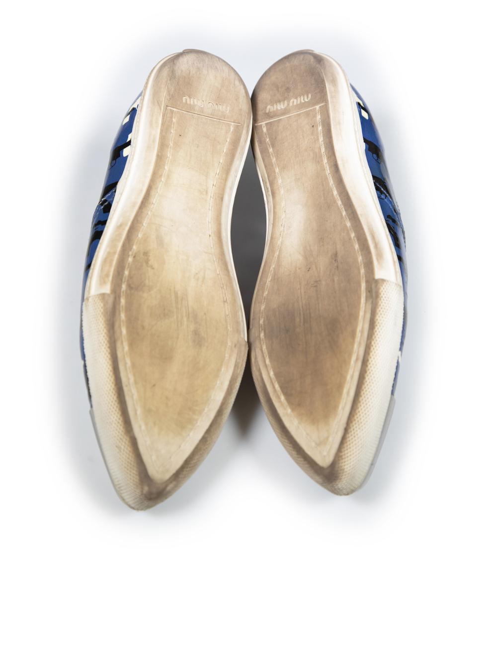 De las mujeres Miu Miu Zapatillas Slip On Estampado Pistola Azul Talla IT 38 en venta