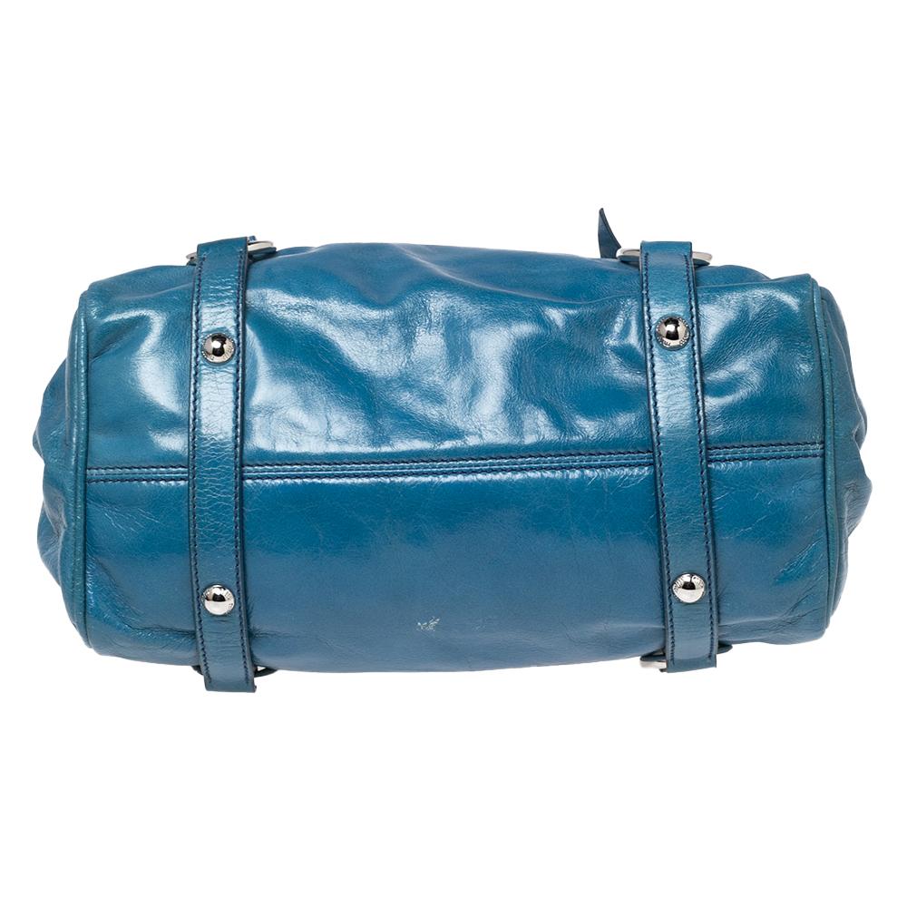 Miu Miu Blue Leather Vitello Lux Leather Bow Top Handle Bag In Good Condition In Dubai, Al Qouz 2