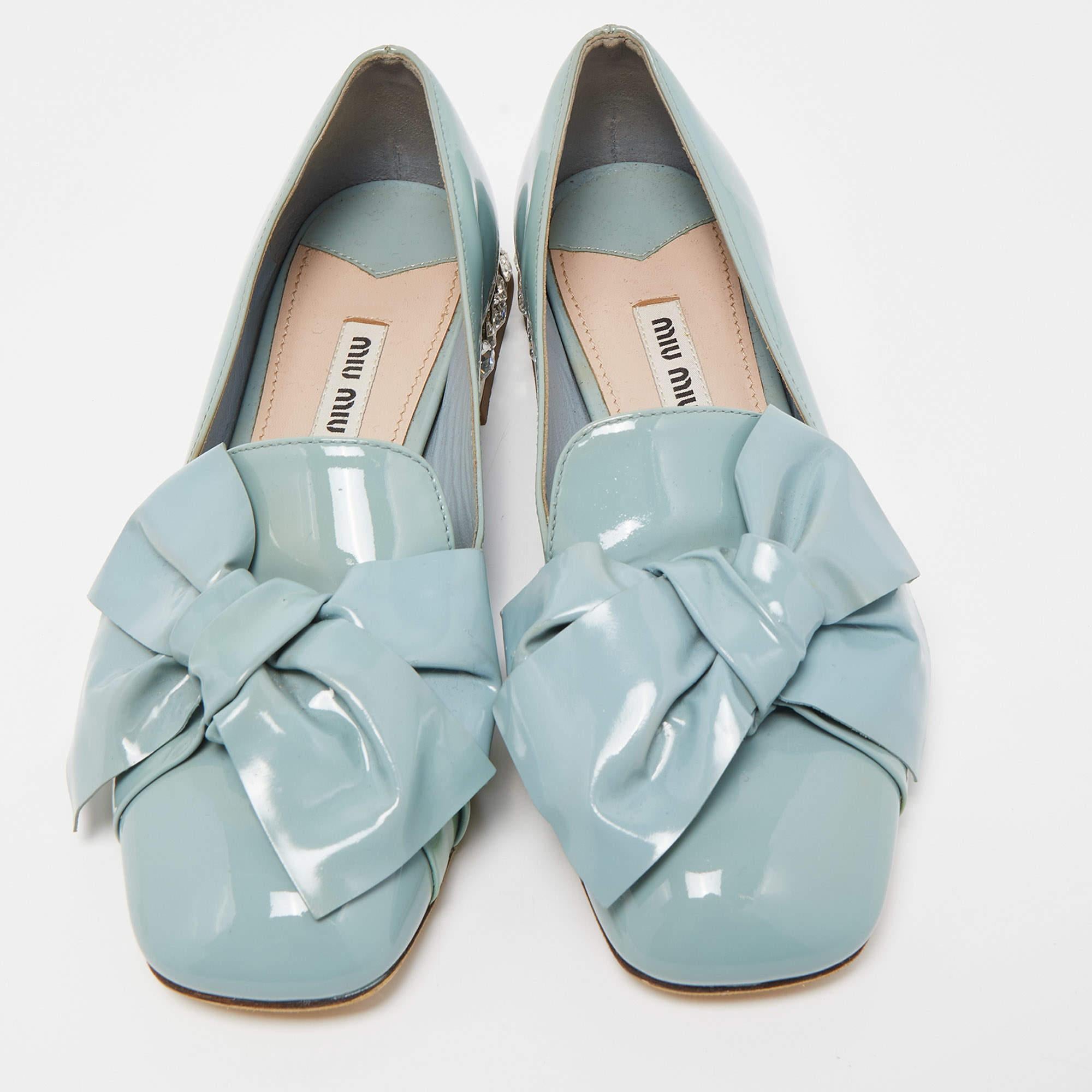 Gray Miu Miu Blue Patent Leather Crystal Embellished  Bow Smoking Slippers Size 35 For Sale