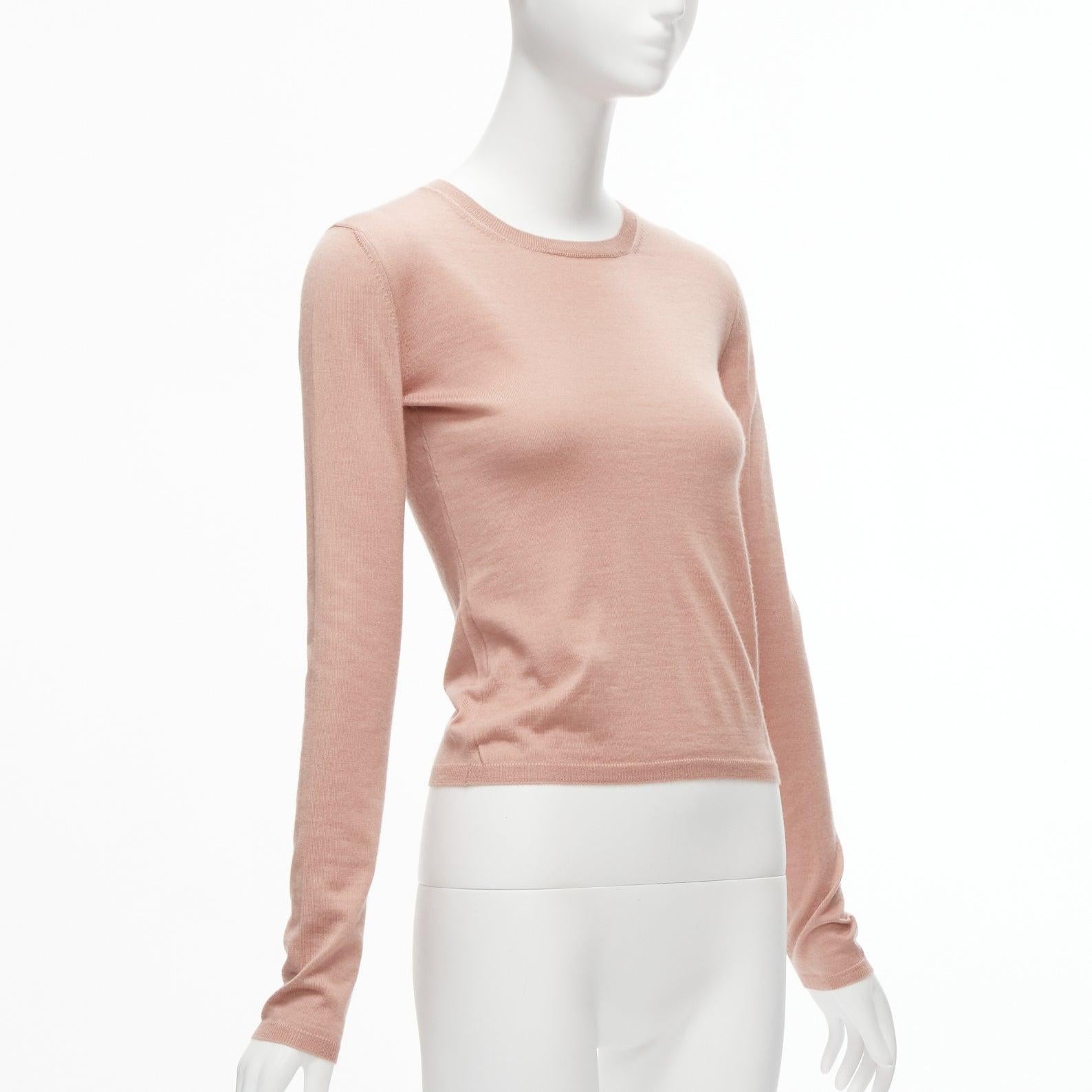 MIU MIU blush pink lux shine crew neck long sleeve knit sweater IT38 M
Reference: SNKO/A00242
Brand: Miu Miu
Designer: Miuccia Prada
Material: Feels like wool
Color: Pink
Pattern: Solid
Closure: Pullover
Made in: Romania

CONDITION:
Condition: