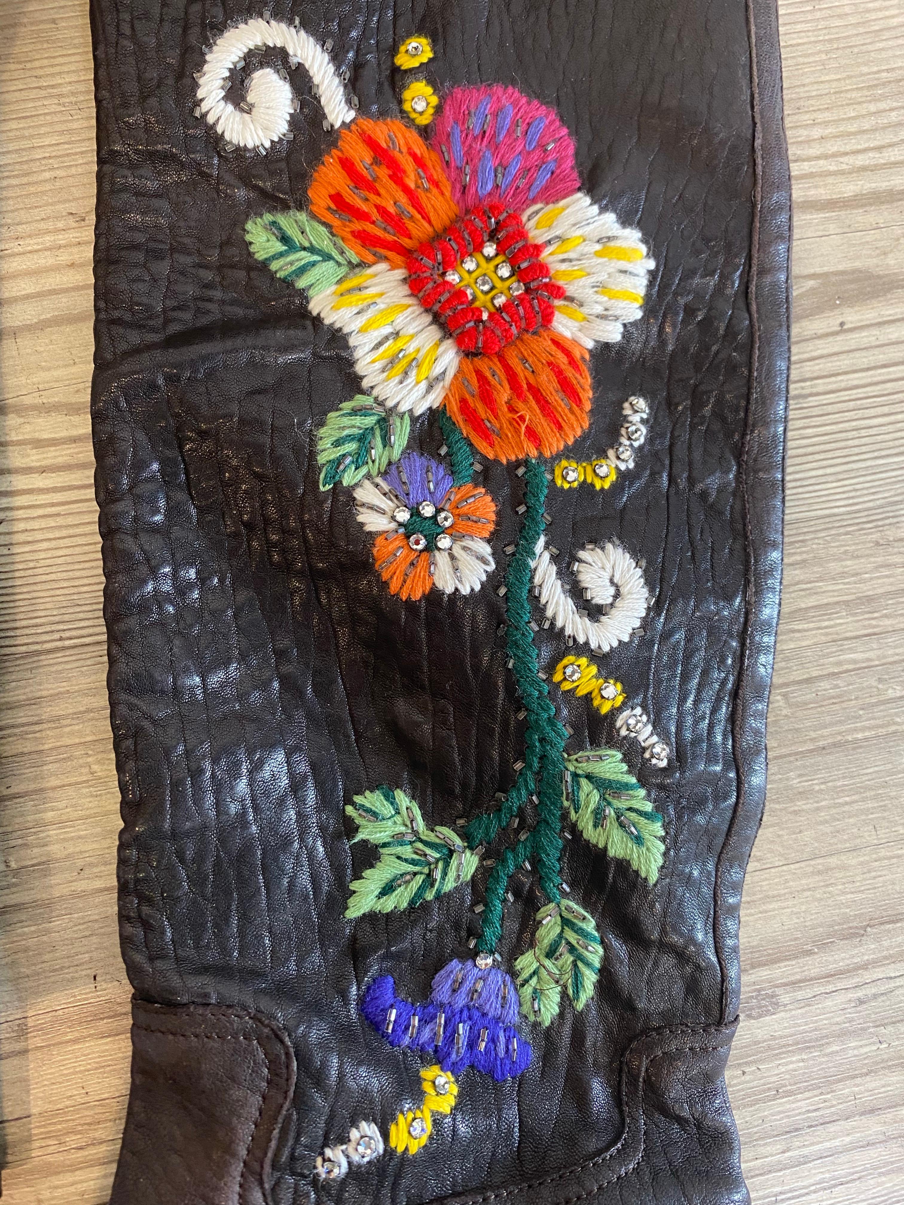 Botas Miu Miu con estampado floreado Negro en venta