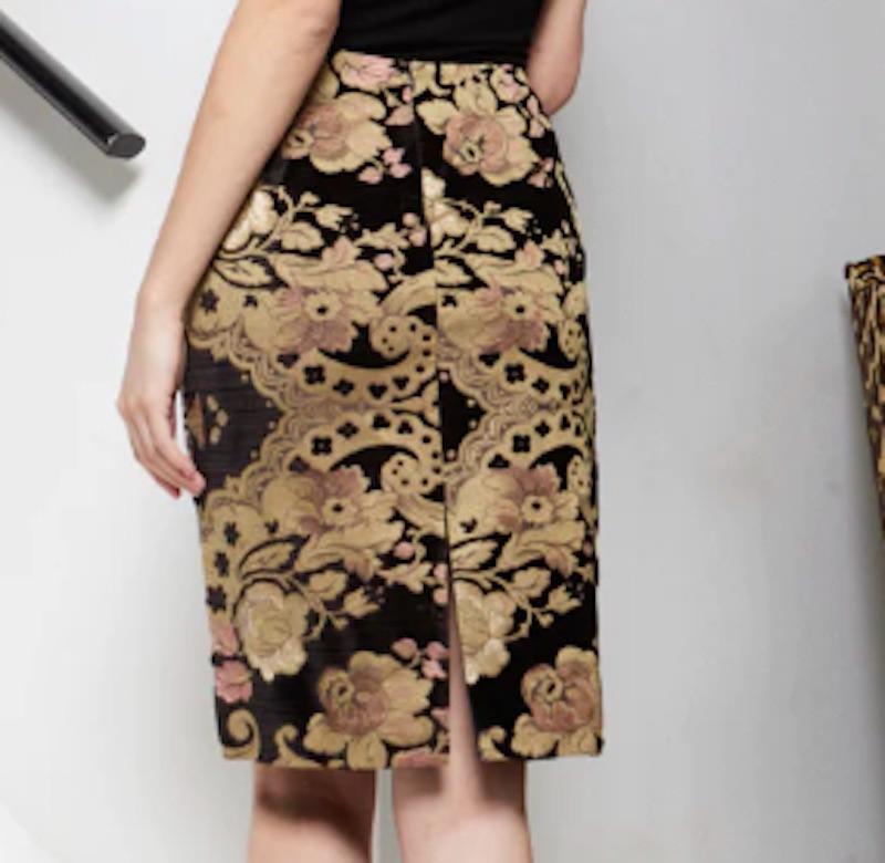 Miu Miu Brocade Skirt In Excellent Condition In New York, NY