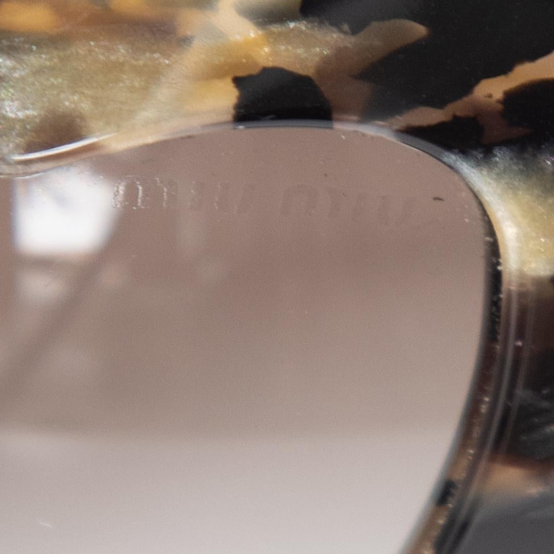 Women's Miu Miu Brown Cat Eye Logo Sunglasses For Sale
