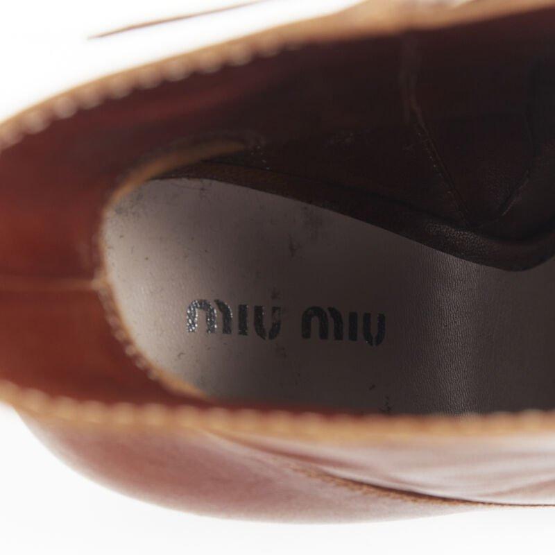 MIU MIU bottines à talons hauts en cuir marron avec plateforme et lacets EU37.5 en vente 6