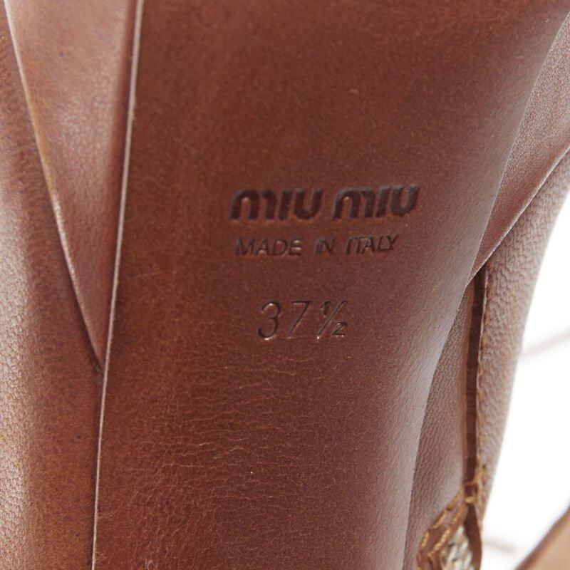 MIU MIU bottines à talons hauts en cuir marron avec plateforme et lacets EU37.5 en vente 7