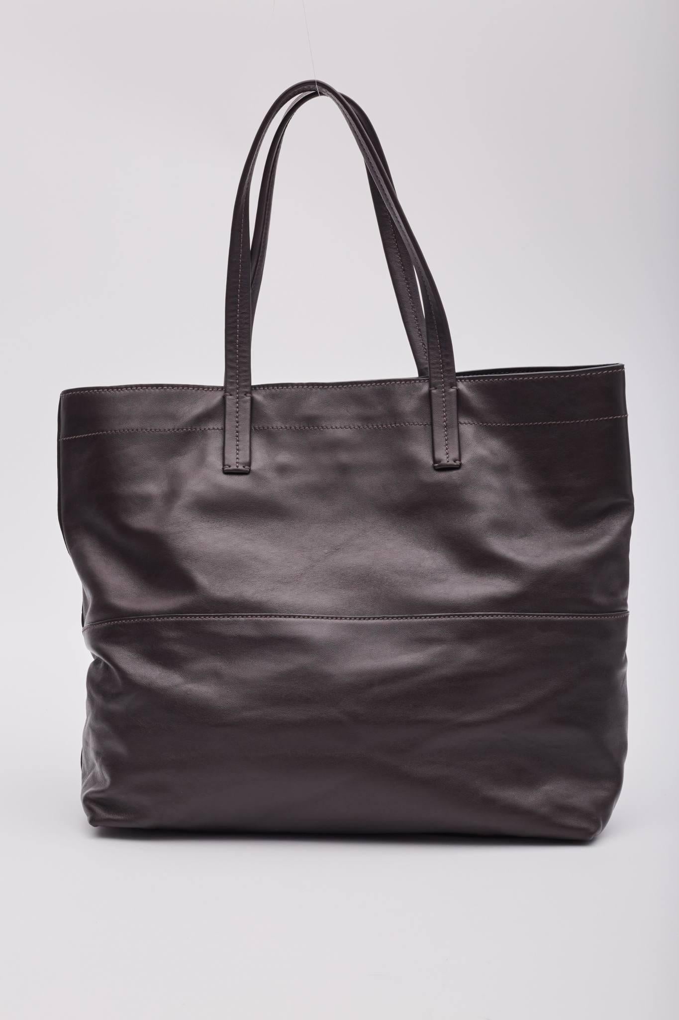 Miu Miu Brown Leather Shopper Tote Bag In Good Condition In Montreal, Quebec