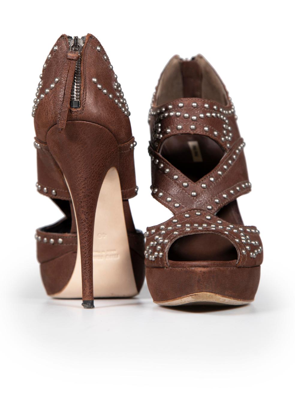 Miu Miu Brown Leather Studded Platform Sandals Size IT 40 In Good Condition For Sale In London, GB