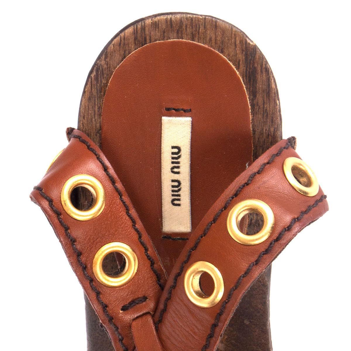 Brown MIU MIU brown leather WOODEN CLOG Platform Sandals Shoes 37 For Sale