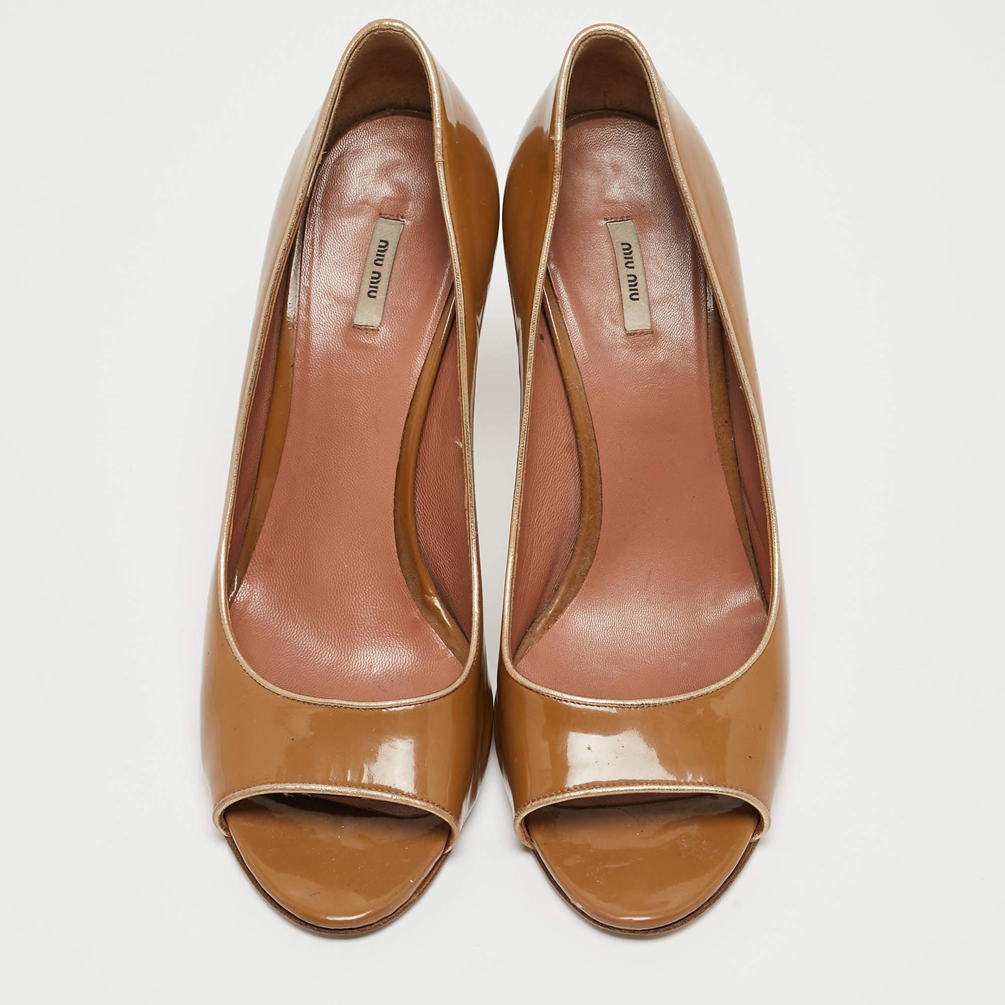 Marrone Miu Miu Pumps open toe in pelle marrone taglia 39 in vendita