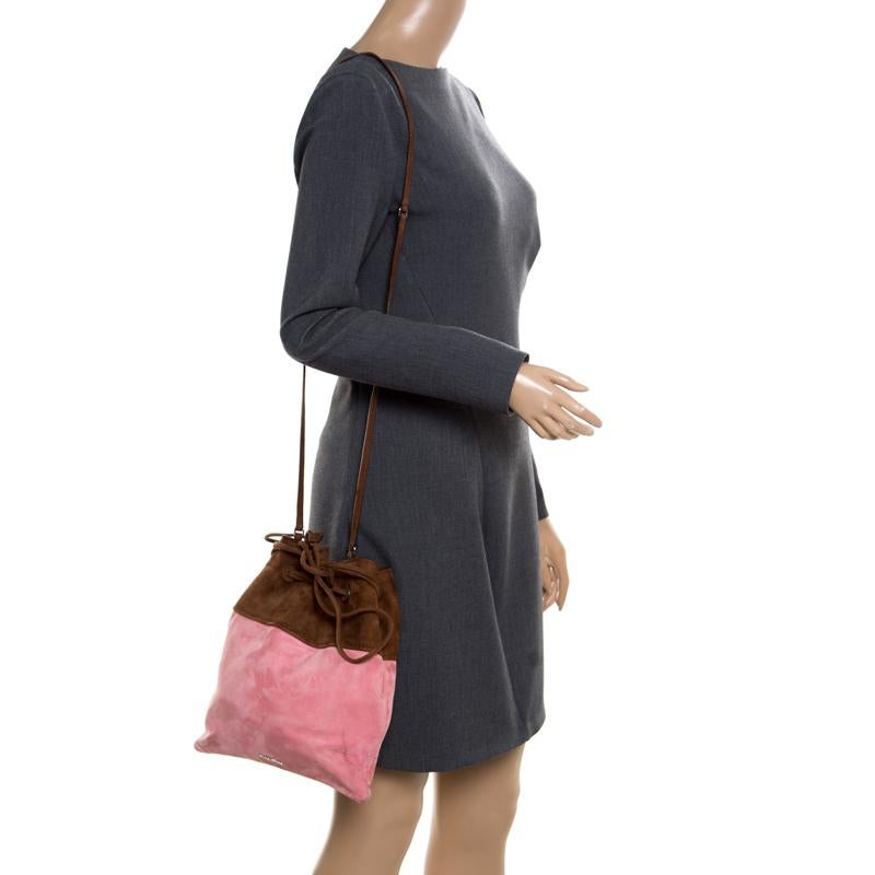 Miu Miu Brown/Pink Suede Drawstring Bucket Bag In Good Condition In Dubai, Al Qouz 2