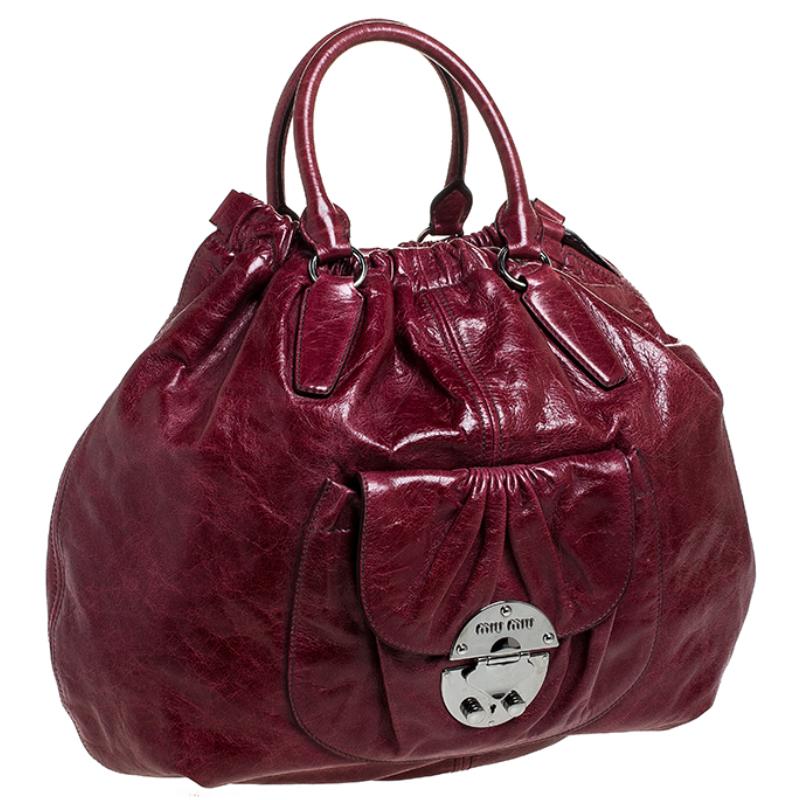 miu miu bag with pockets