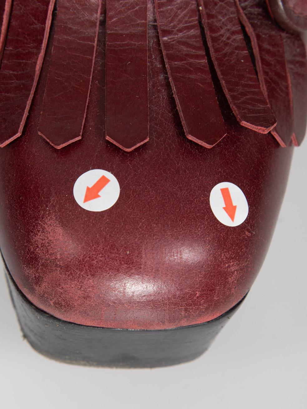 Miu Miu Burgundy Leather Platform Heeled Loafers Size IT 38 (Mocassins à talons avec plateforme en cuir) en vente 2
