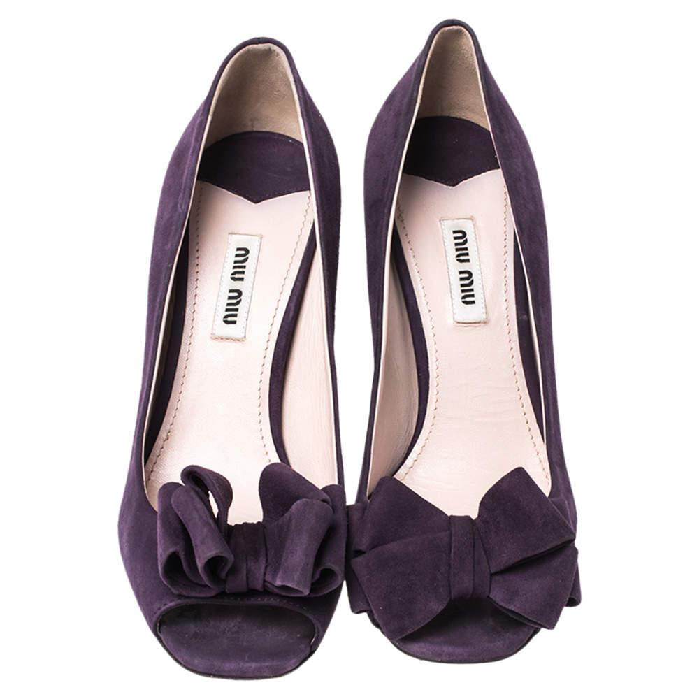 Black Miu Miu Burgundy Suede Bow Peep Toe Pumps Size 37