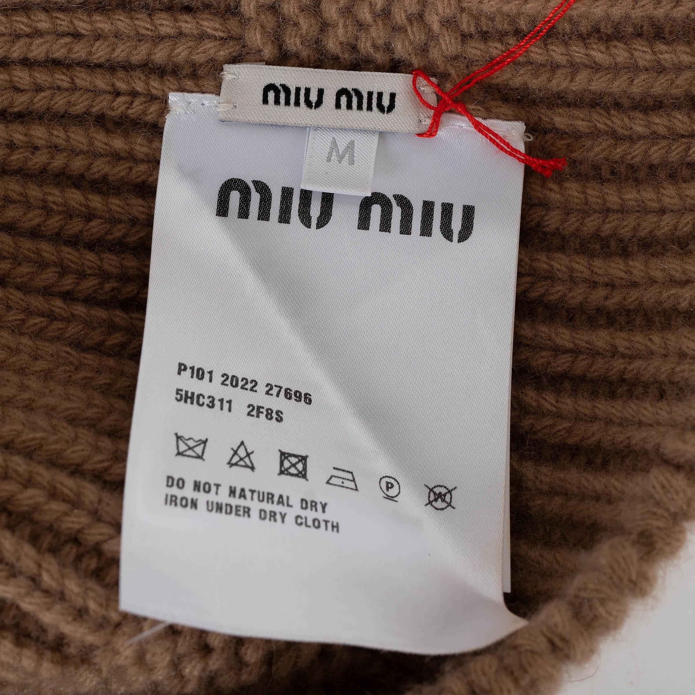 MIU MIU camelbraun Wolle & Kaschmir 2022 LOGO Beanie Hut M im Angebot 1