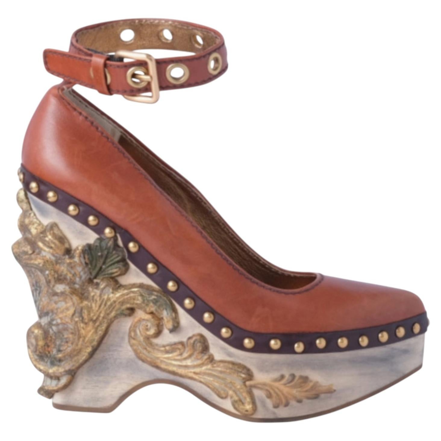 Miu Miu, Cammeo Baroque, cuña de cuero - '00s