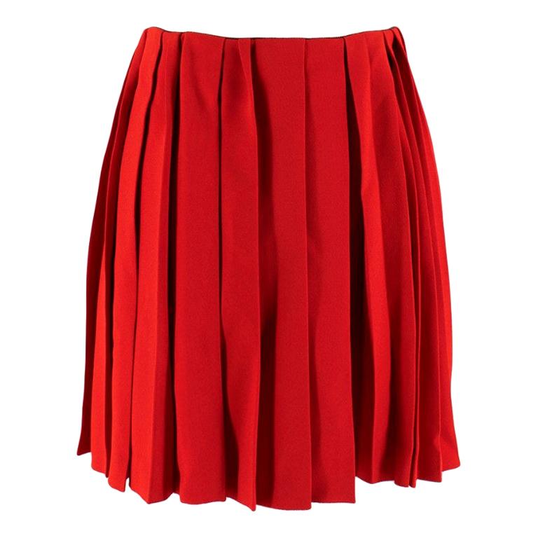 Miu Miu Cherry Red Pleated Raw Hem Mini Skirt - Size US 6 For Sale