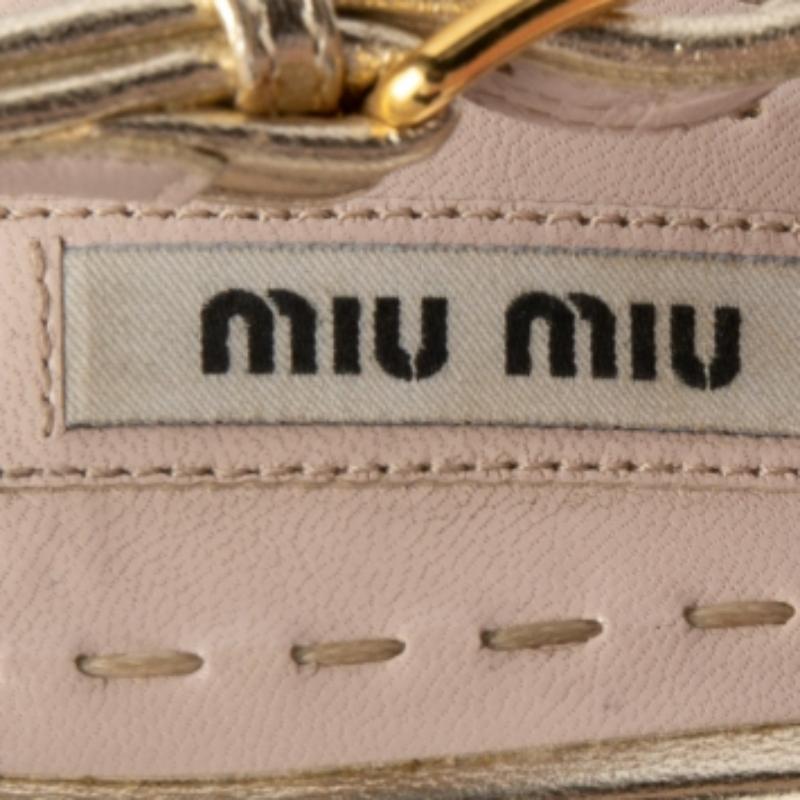 Miu Miu Coarse Glitter Leopard Print Calf Hair Cap-Toe Slingback Pumps Size 37.5 For Sale 1