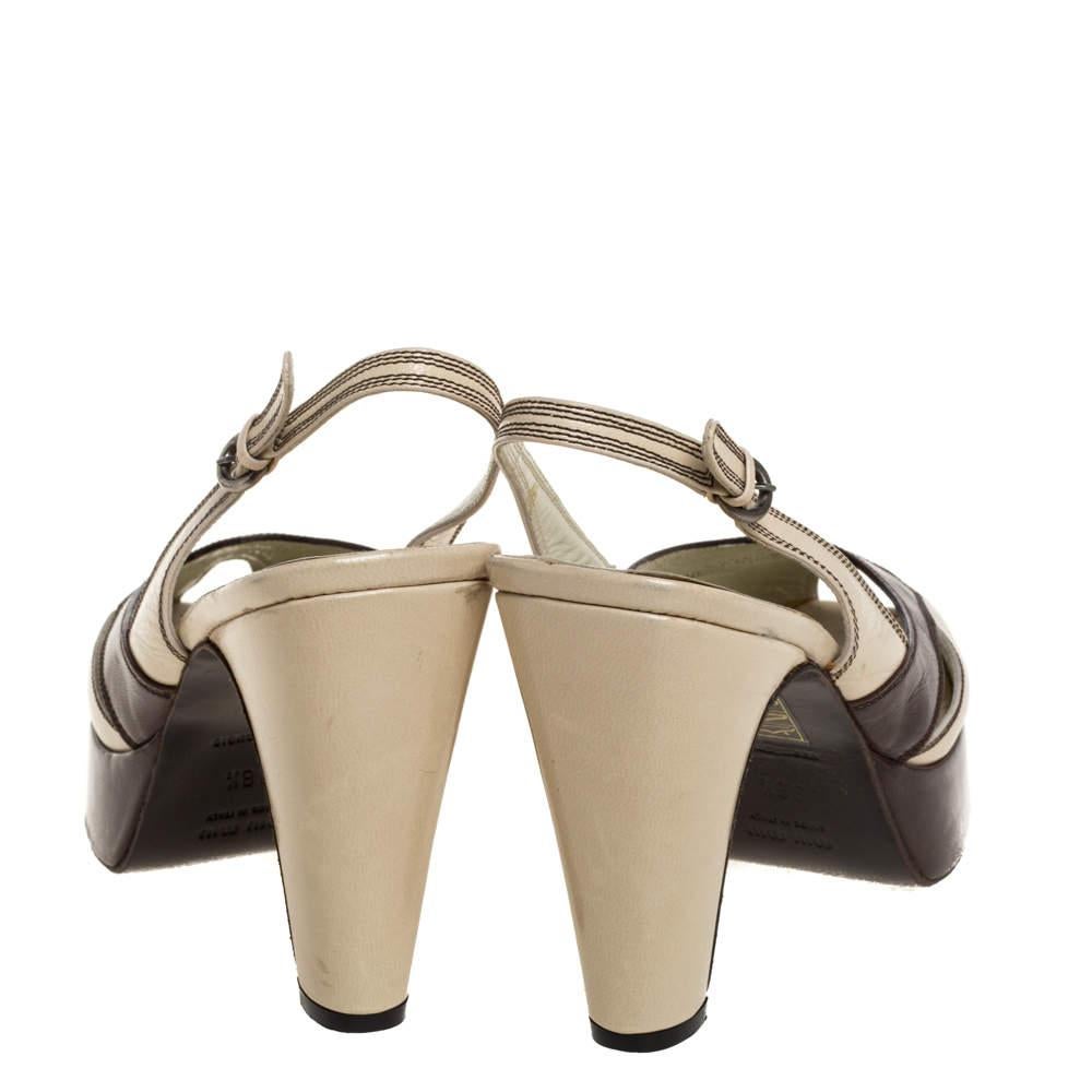 De las mujeres Miu Miu Sandalias de piel color crema/marrón con plataforma y puntera abierta tamaño 38.5