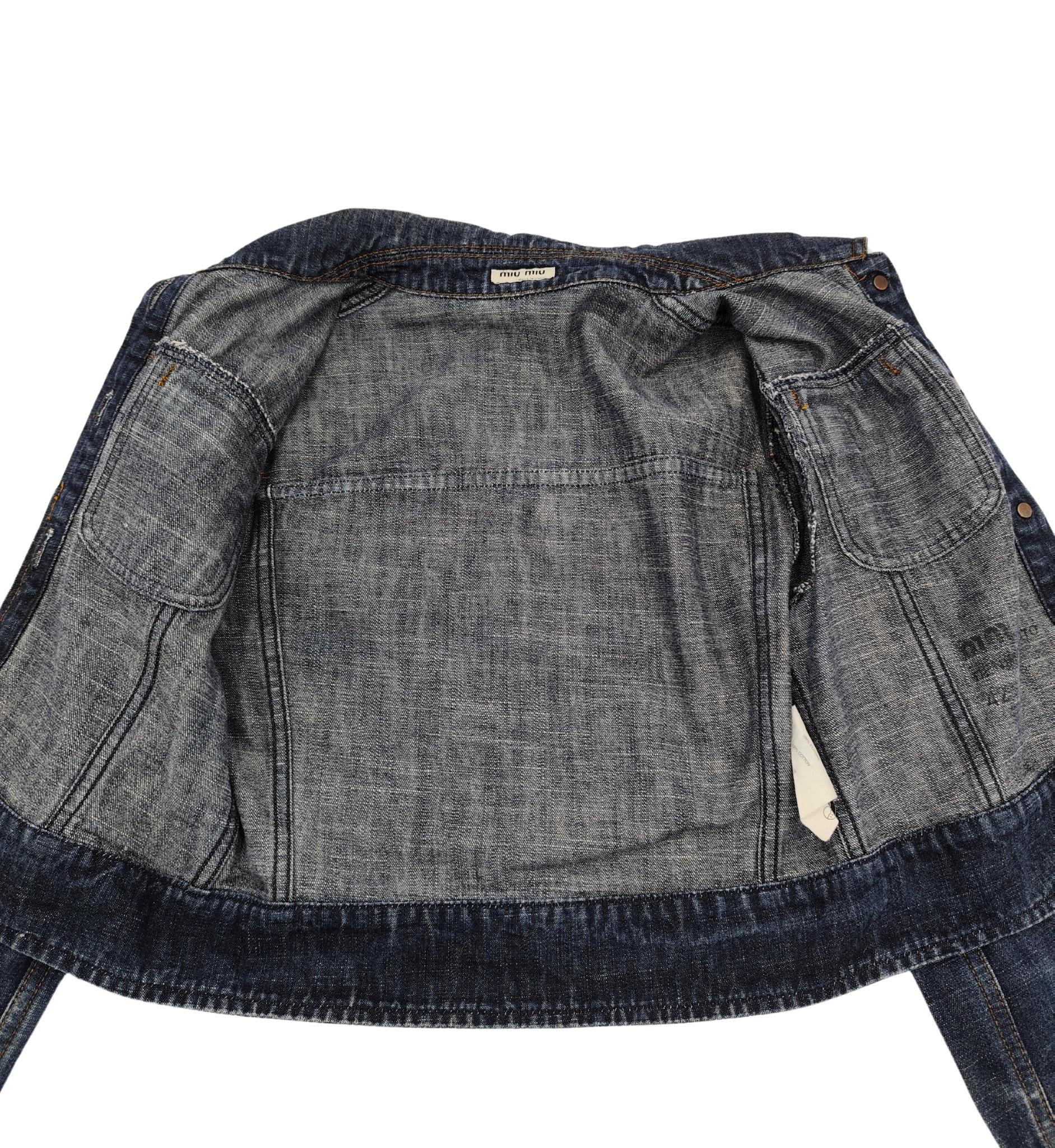 Chaqueta vaquera recortada Miu Miu en venta 2