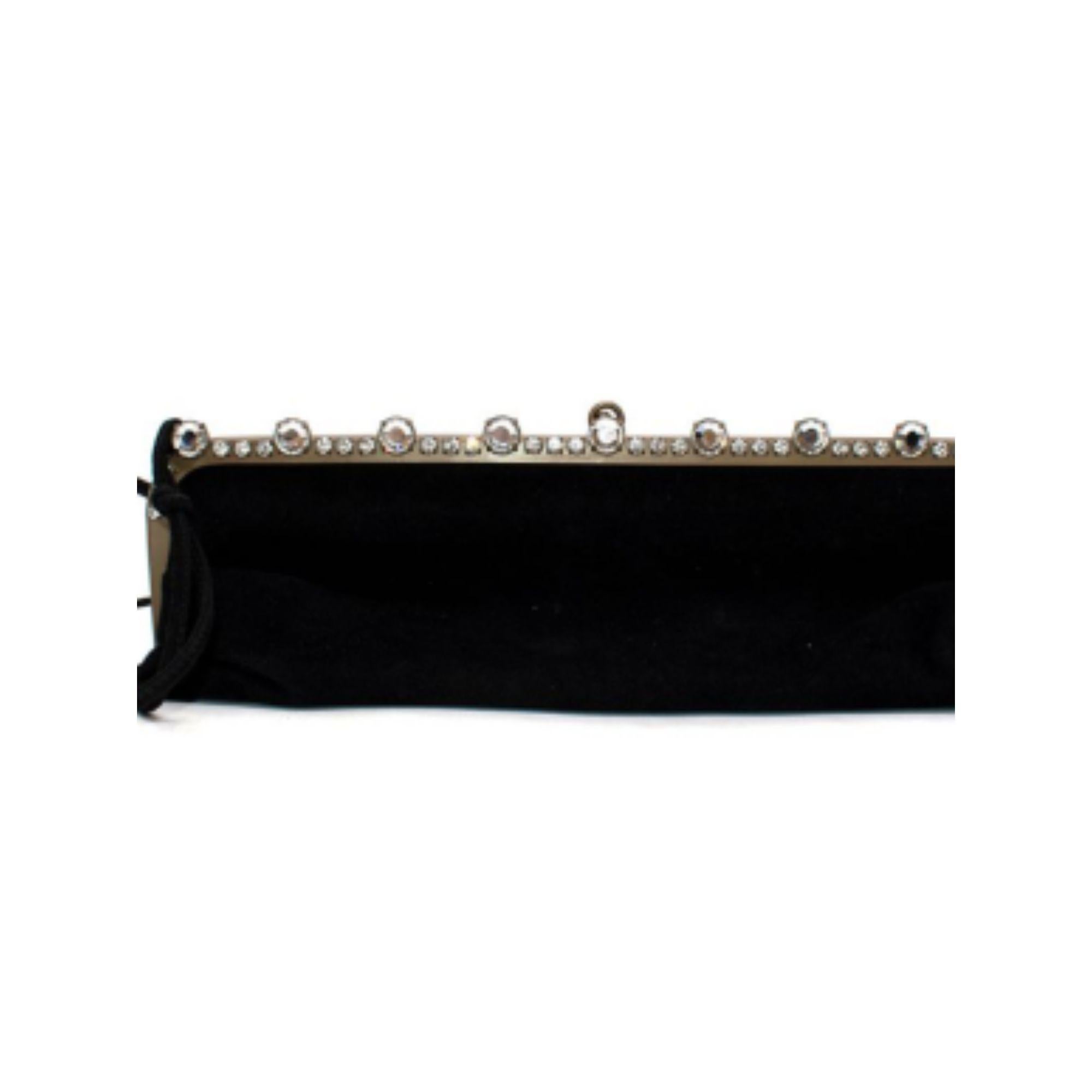 Miu Miu Crystal Embellished Black Satin Shoulder Bag

-Velvet body with crystal embellishment on frame 
-Push clasp opening 
-Suede shoulder strap 
-One main compartment 

Material: 

Suede 

Made in Italy 

9.5/10 excellent conditions, please refer