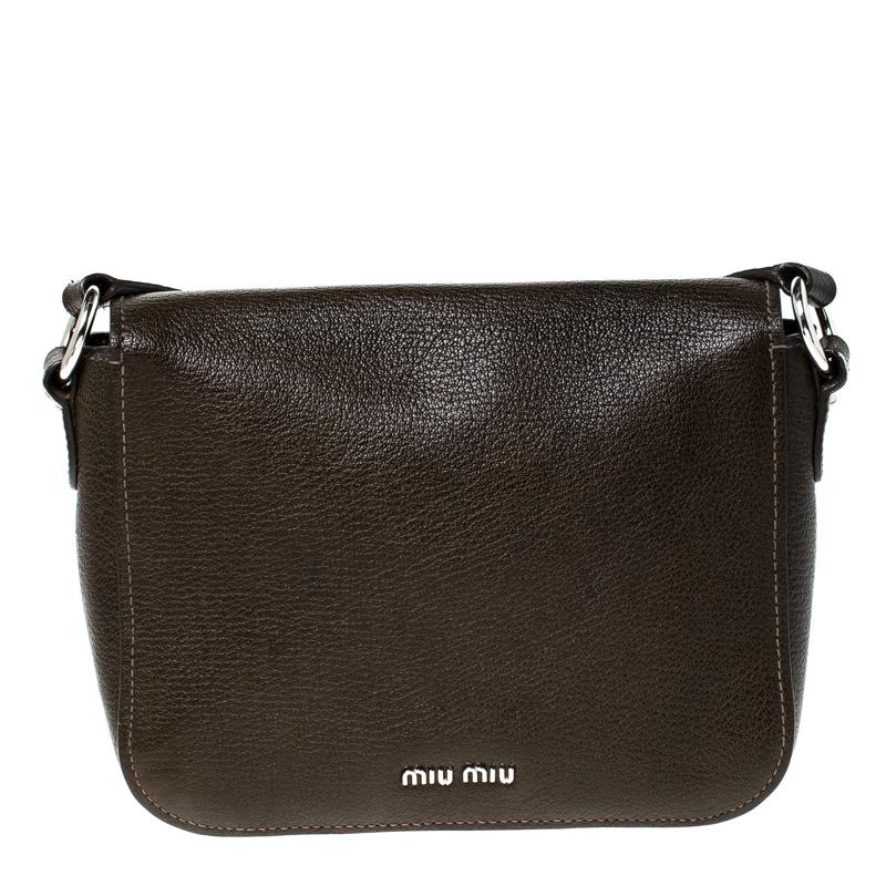 Miu Miu Dark Green Leather Pushlock Crossbody Bag In Good Condition In Dubai, Al Qouz 2