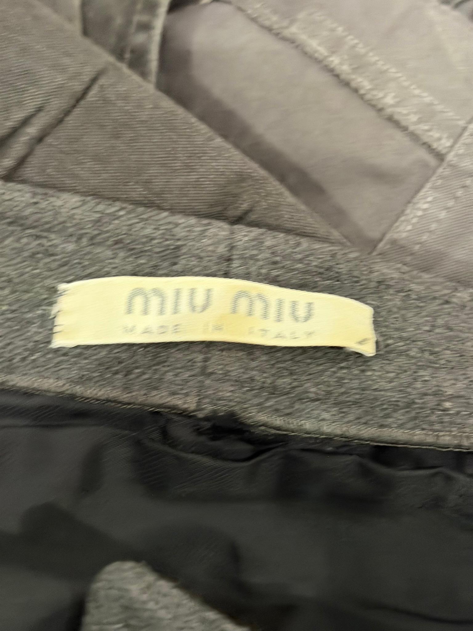 Miu Miu F/W 1999 Grey Wool Tailored Zip Jacket and Skirt Ensemble For Sale 2