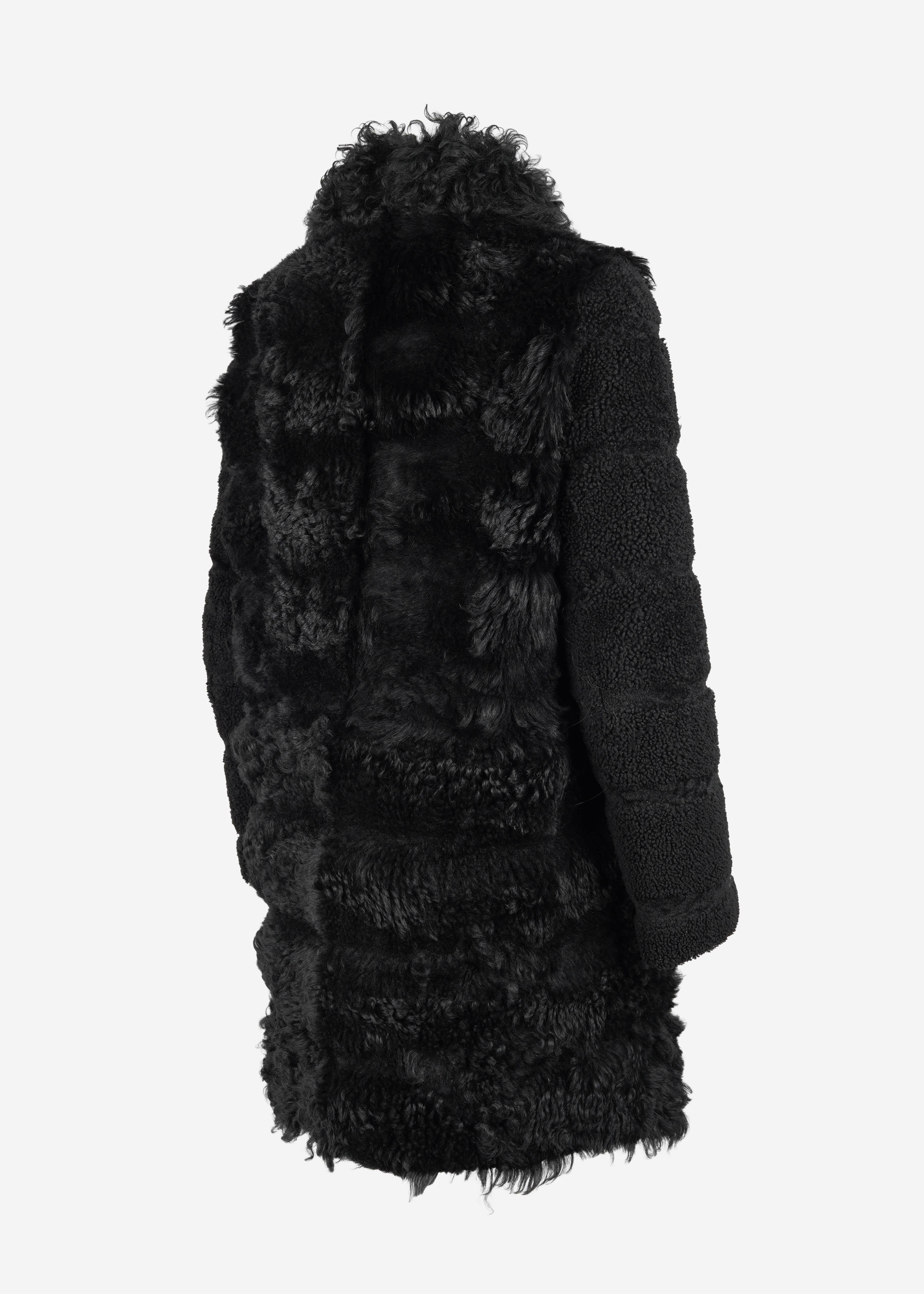 Miu Miu Fall/Winter 2012 Black Dyed Shearling Coat IT 40 Bon état - En vente à Berlin, DE