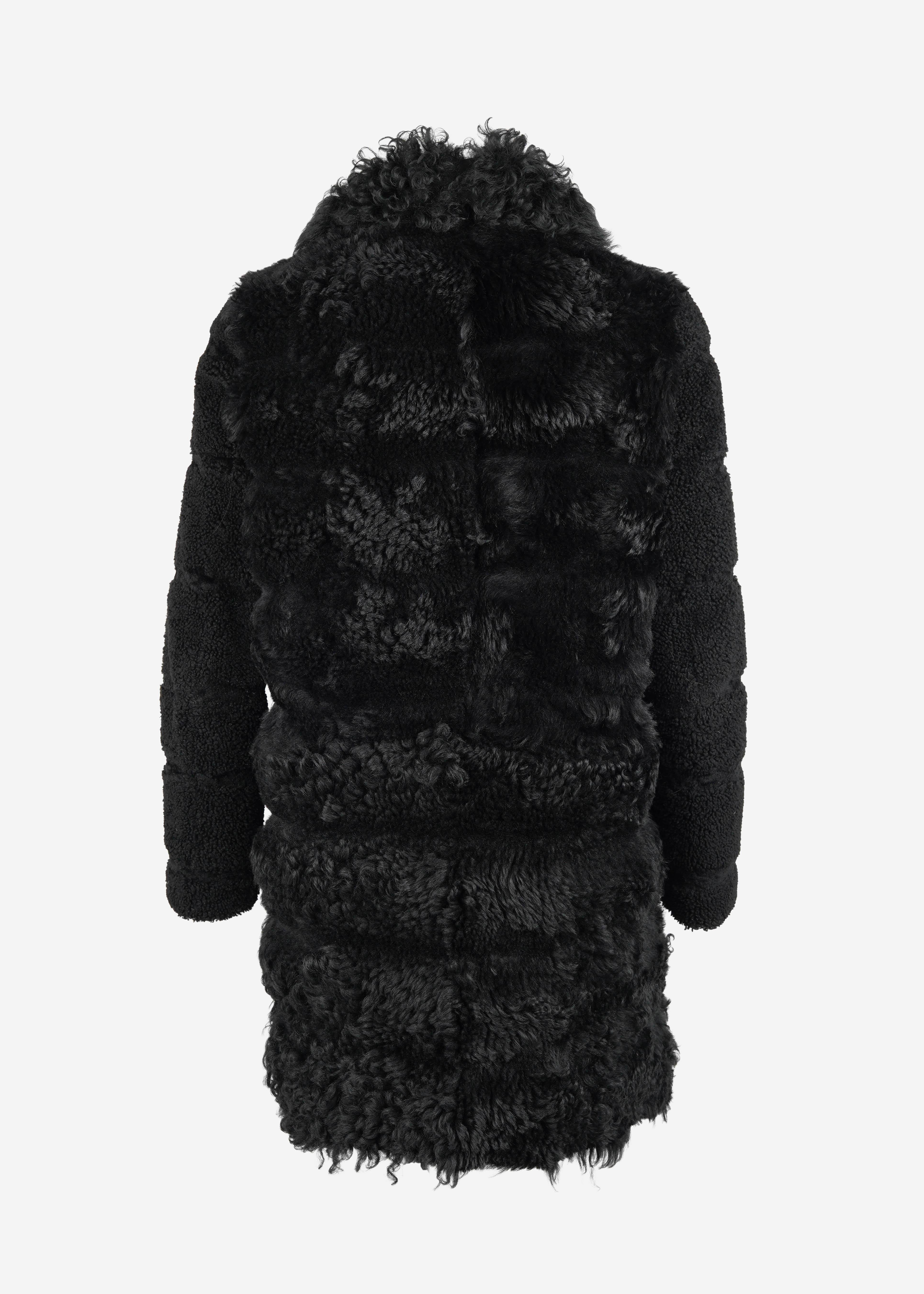 Miu Miu Fall/Winter 2012 Black Dyed Shearling Coat IT 40 Pour femmes en vente