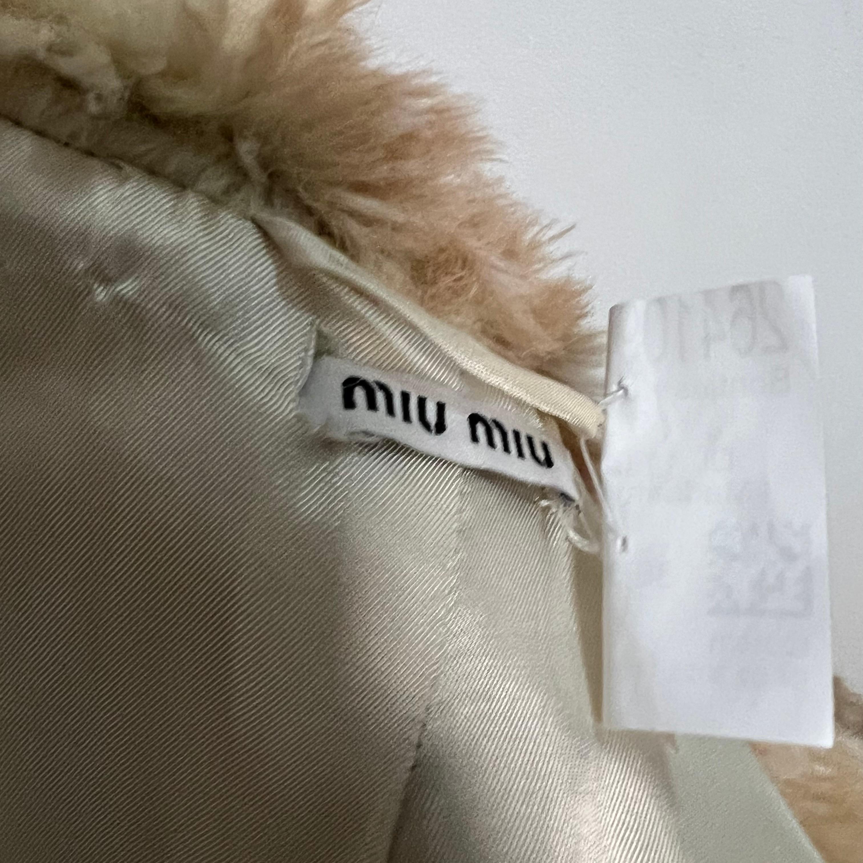 Miu Miu Faux Deer Fur Coat In Excellent Condition In CAPELLE AAN DEN IJSSEL, ZH