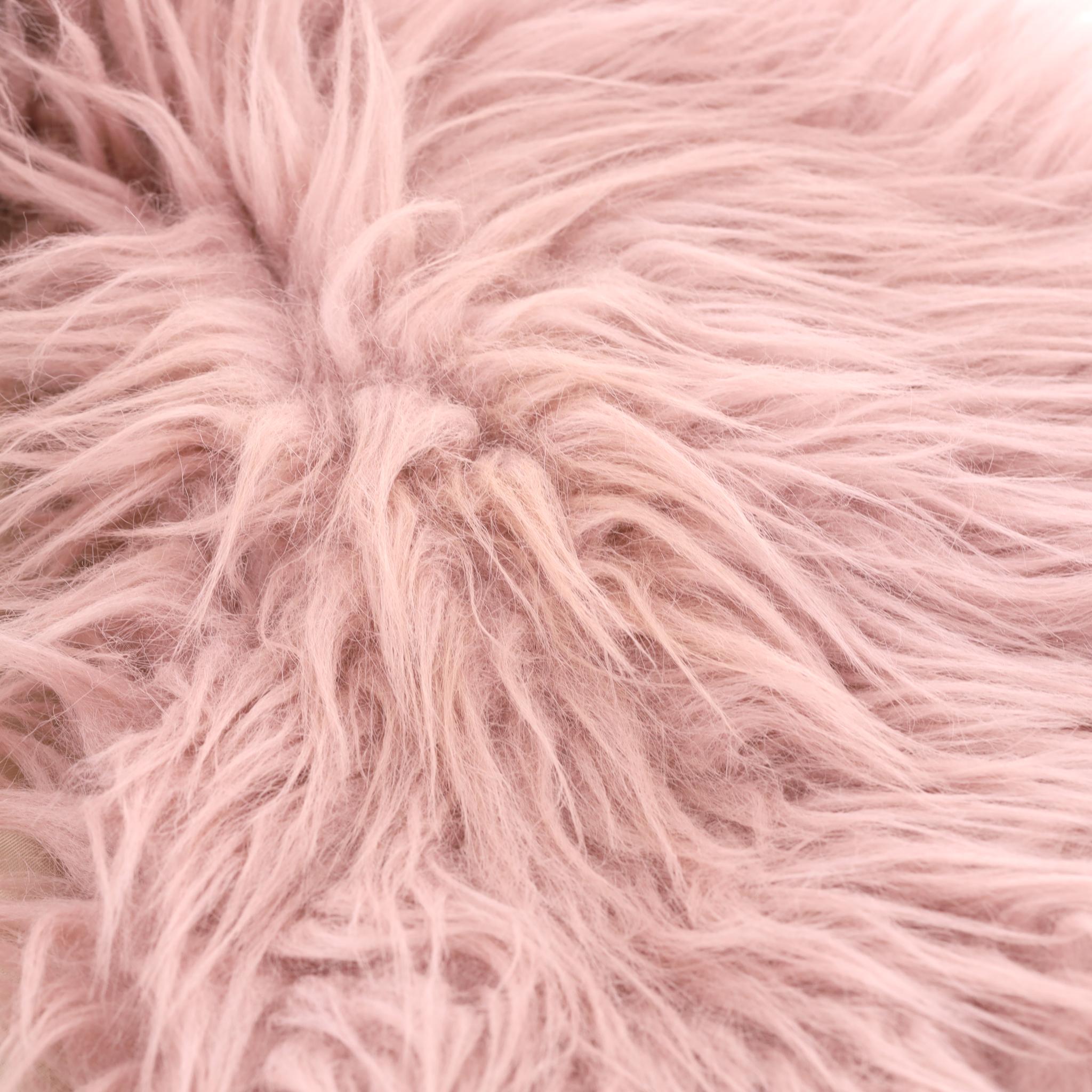 Coates in pelliccia sintetica Miu Miu in vendita 3