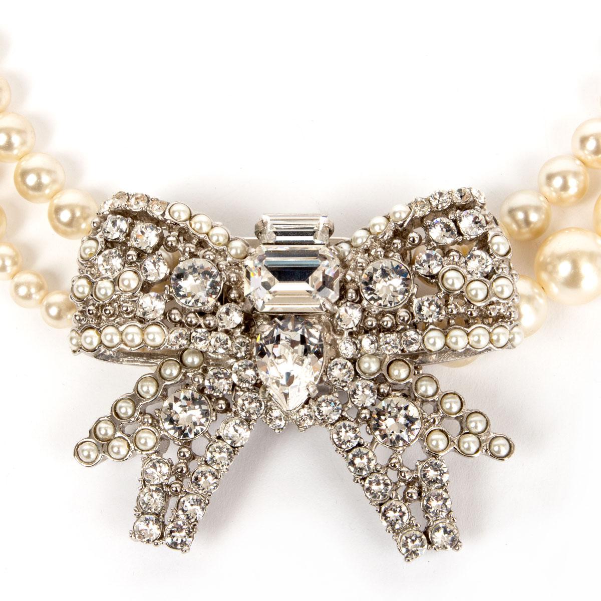 miu miu necklace pearl