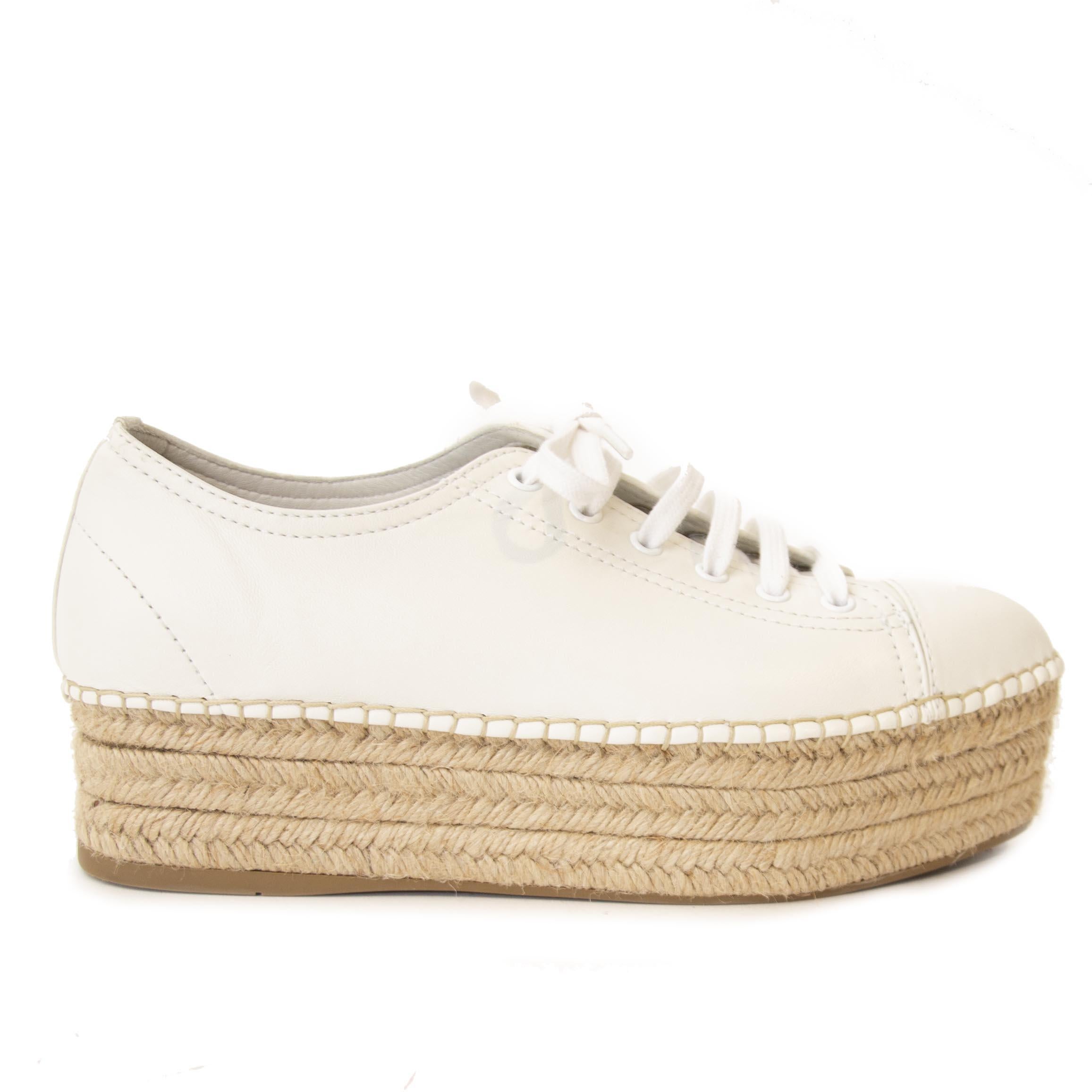 Miu Miu Flatform Espadrille Shoes - size 39 In New Condition In Antwerp, BE