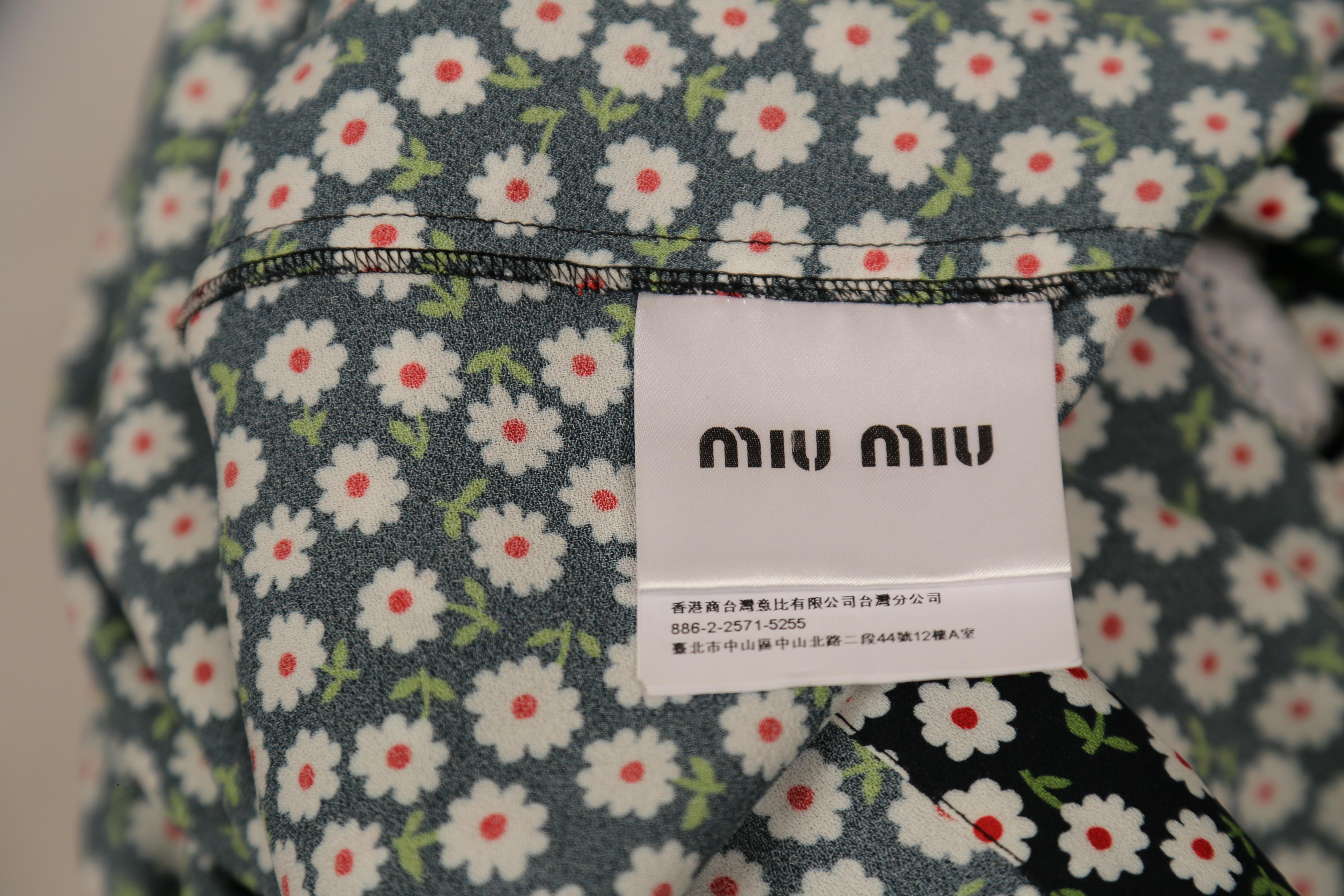 MIU MIU floral maxi dress with Broderie Anglaise lace trim For Sale 4