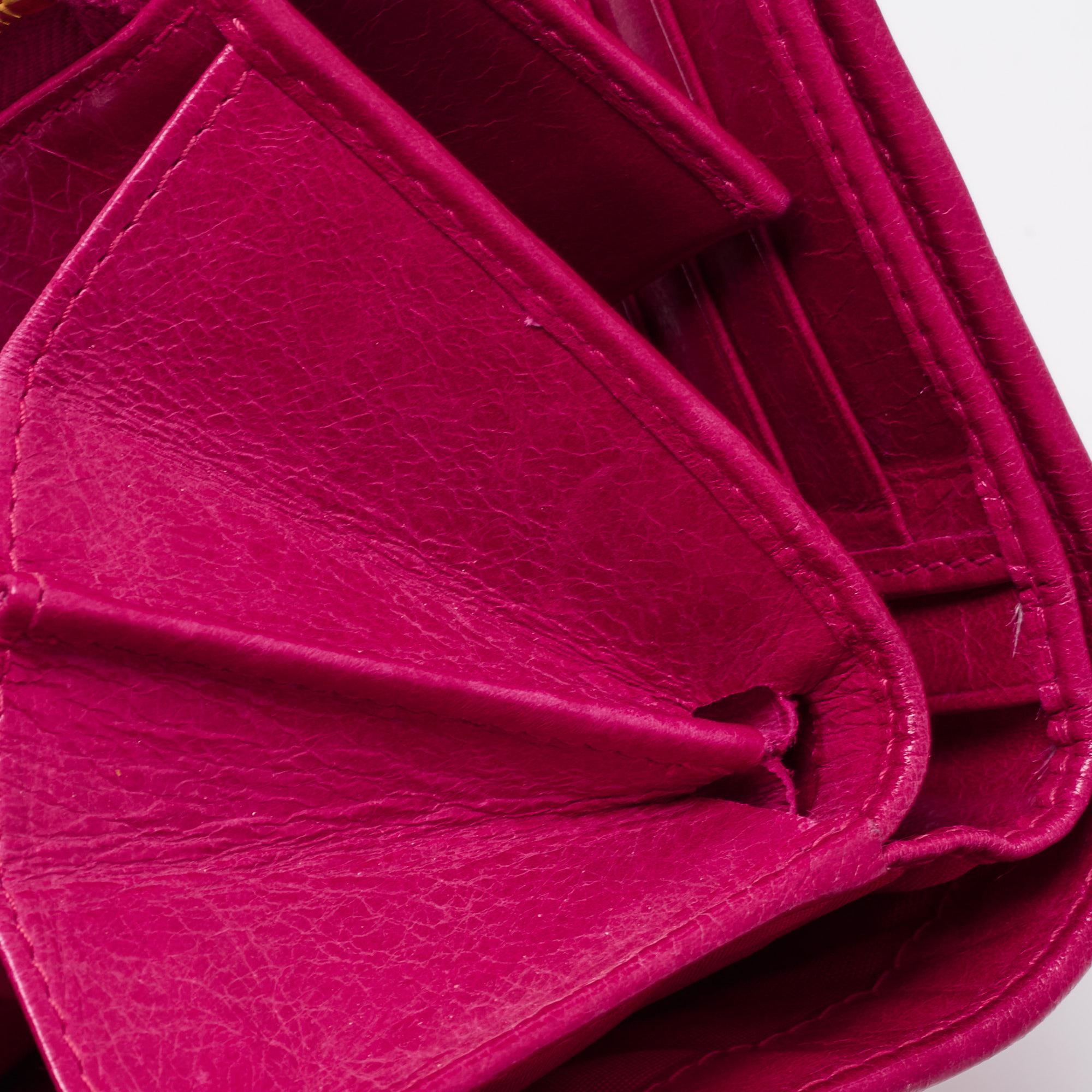 Women's Miu Miu Fuchsia Matelasse Leather Flap Compact Wallet