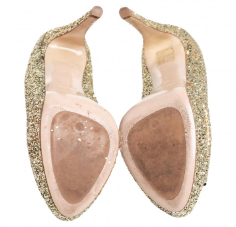 Miu Miu Gold/Black Glitter And Suede Peep Toe Platform Pumps Size 38 For Sale 2