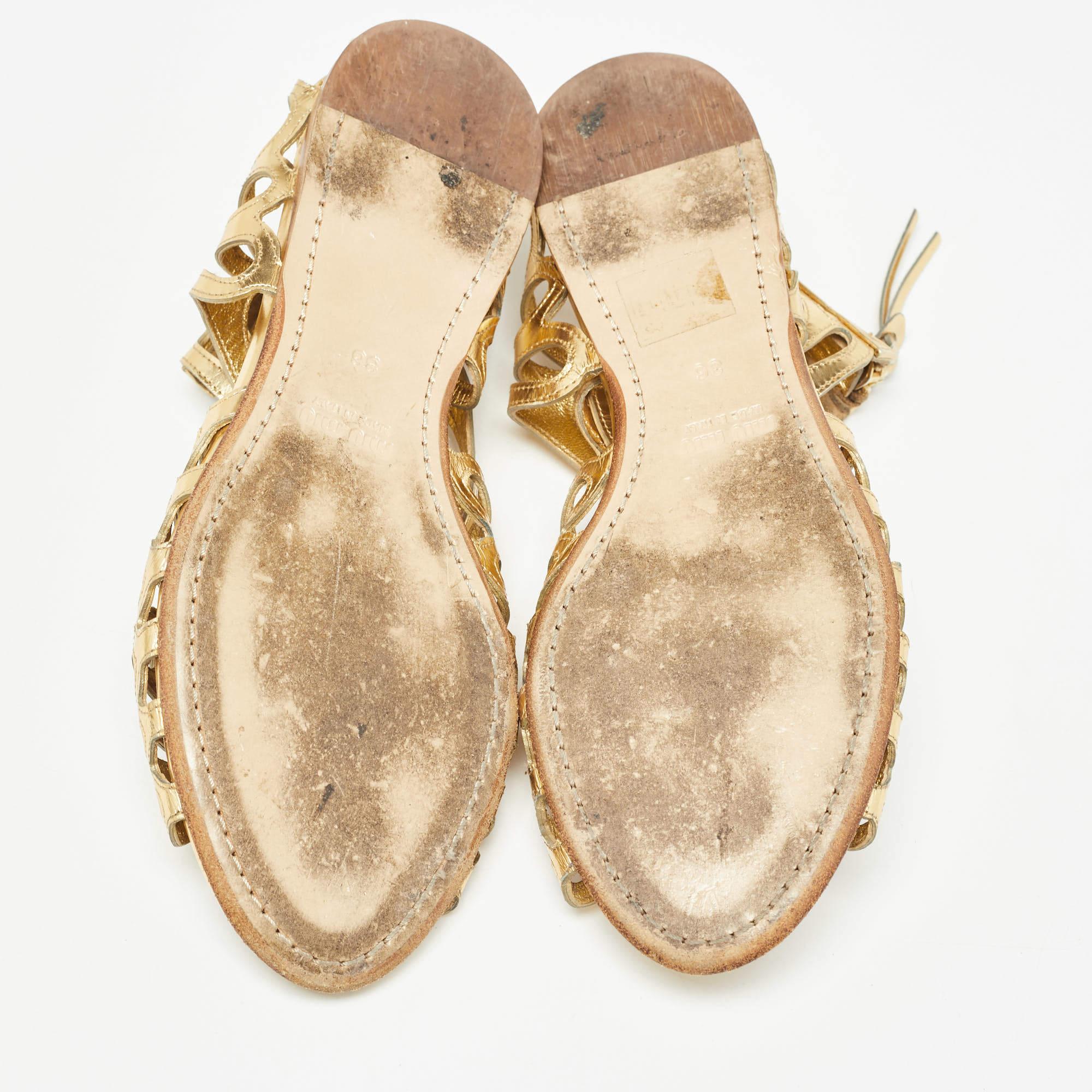 Miu Miu Gold Cut Out Leather Flat Sandals Size 36 For Sale 2