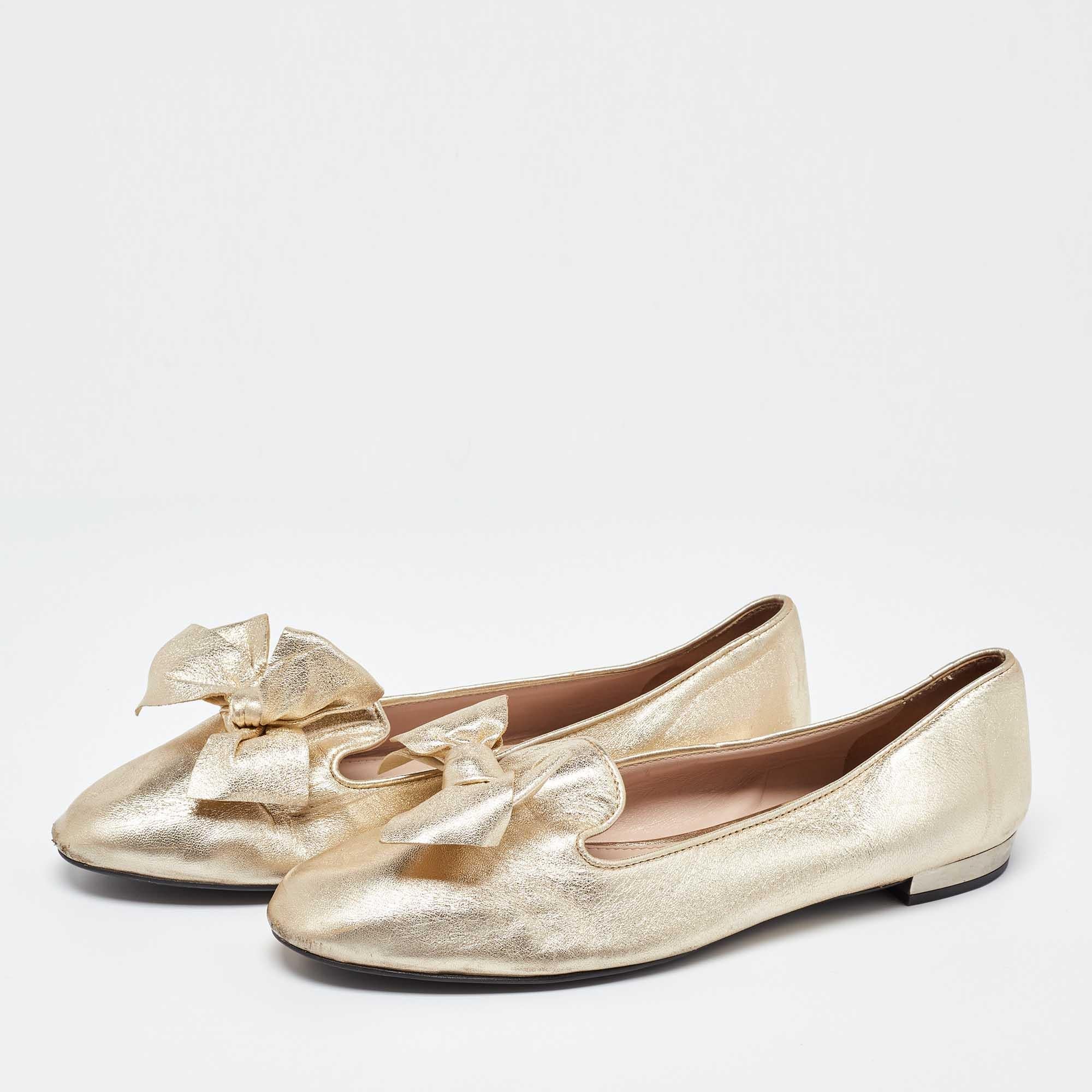 Let comfort and classic style be yours with these designer loafers from Miu Miu. Crafted with skill the high quality shoes have the perfect construction to take you through the day with utmost ease.