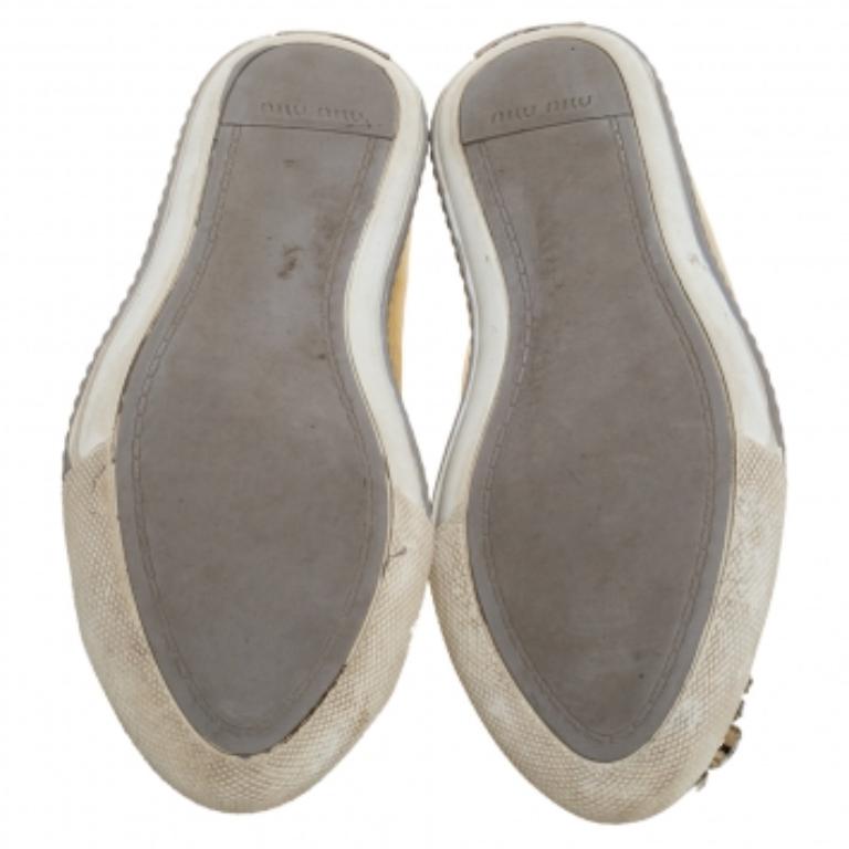 Miu Miu Gold Leather Crystal Embellished Cap Toe Sneakers Size 38 For Sale 2