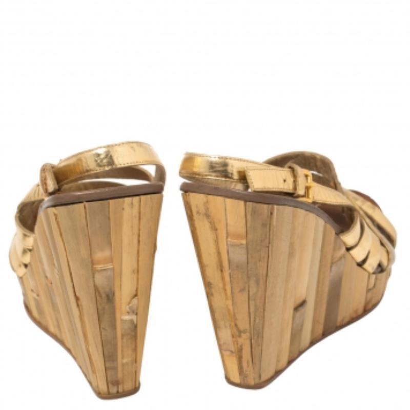 Women's Miu Miu Gold Leather Panel Bamboo Wedge Sandals Size 40 For Sale