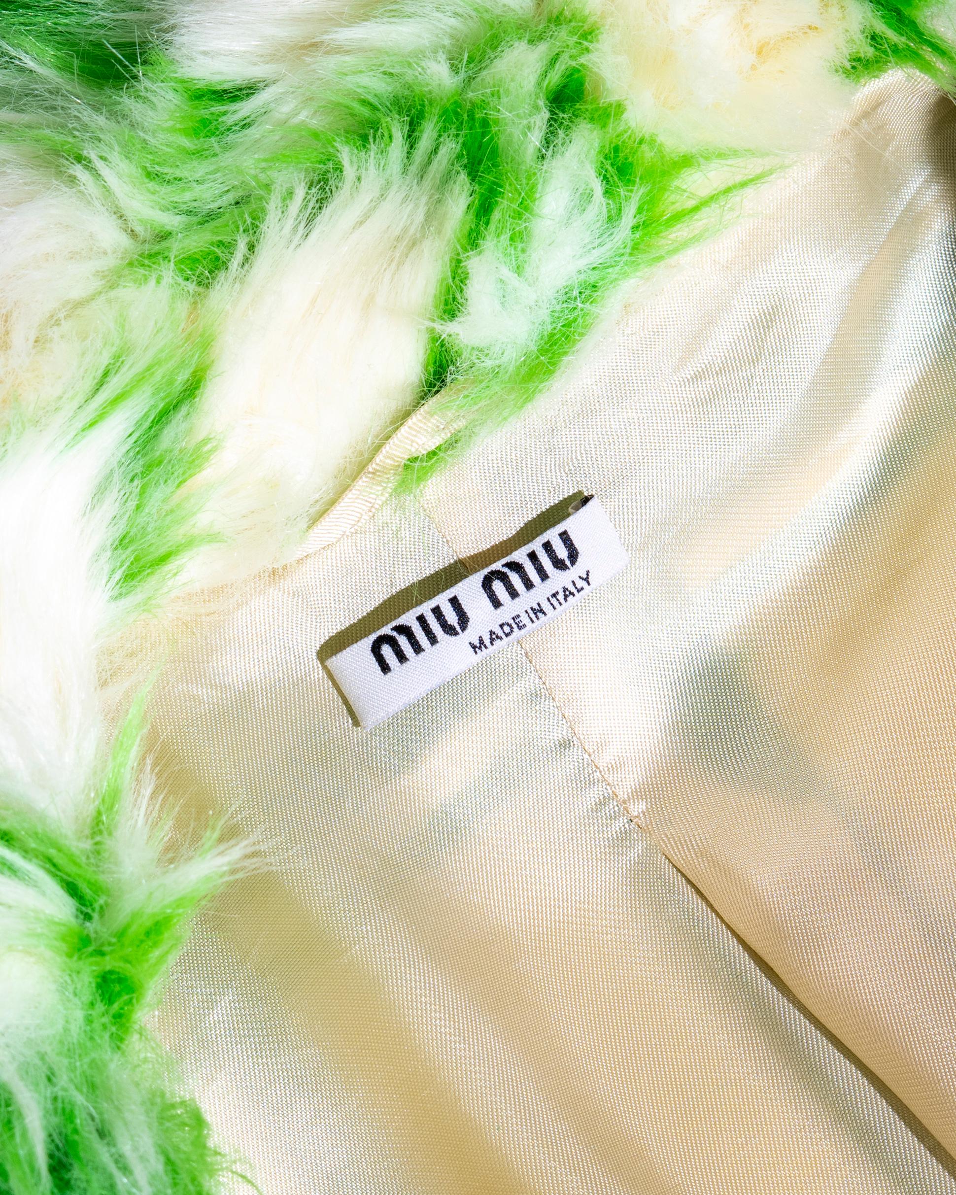 Miu Miu green and white checked faux fur double breasted coat, fw 2017 For Sale 5