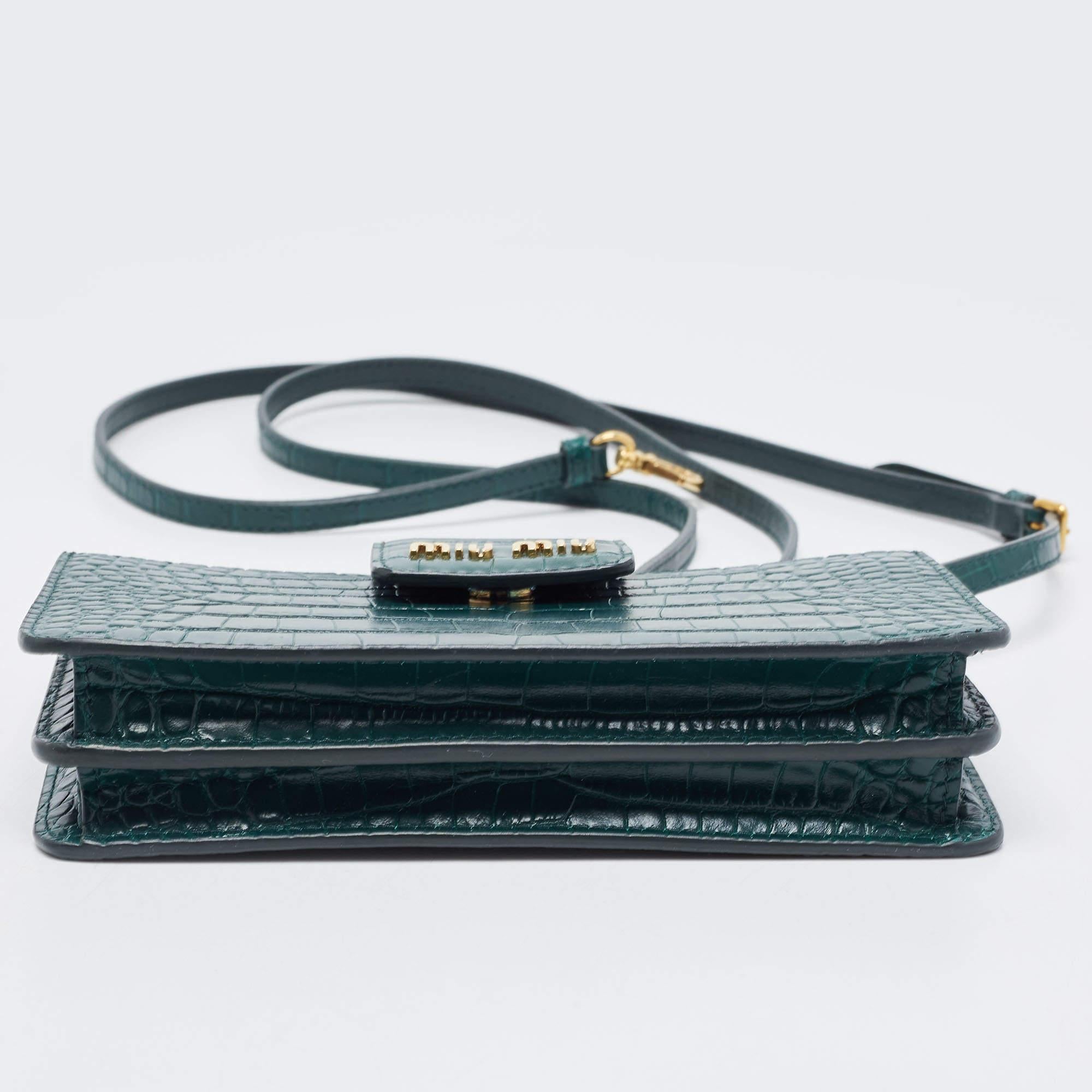 Miu Miu Green Croc Embossed Leather Phone Wallet Crossbody Bag 7