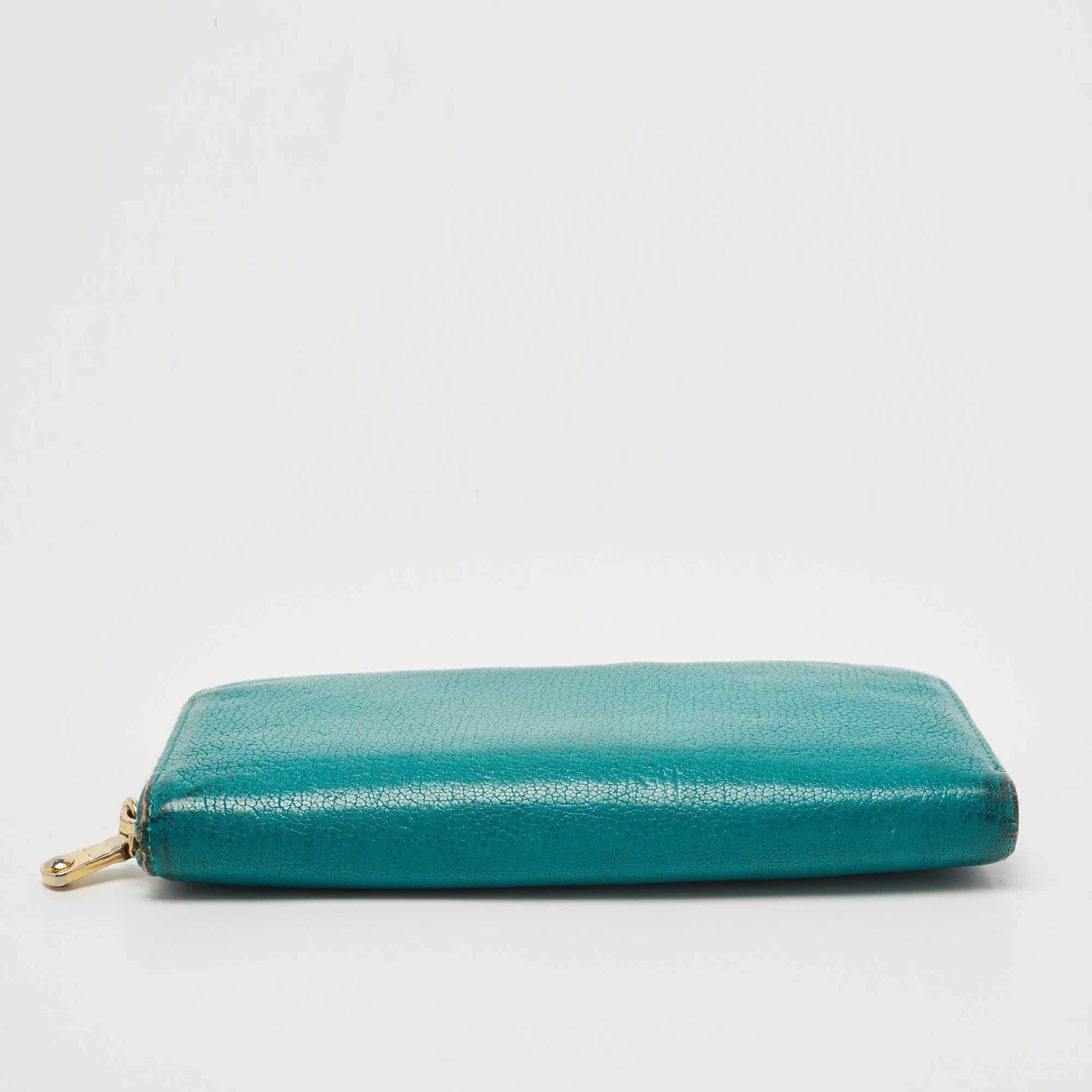 Miu Miu Green Leather Zip Around Wallet For Sale 3