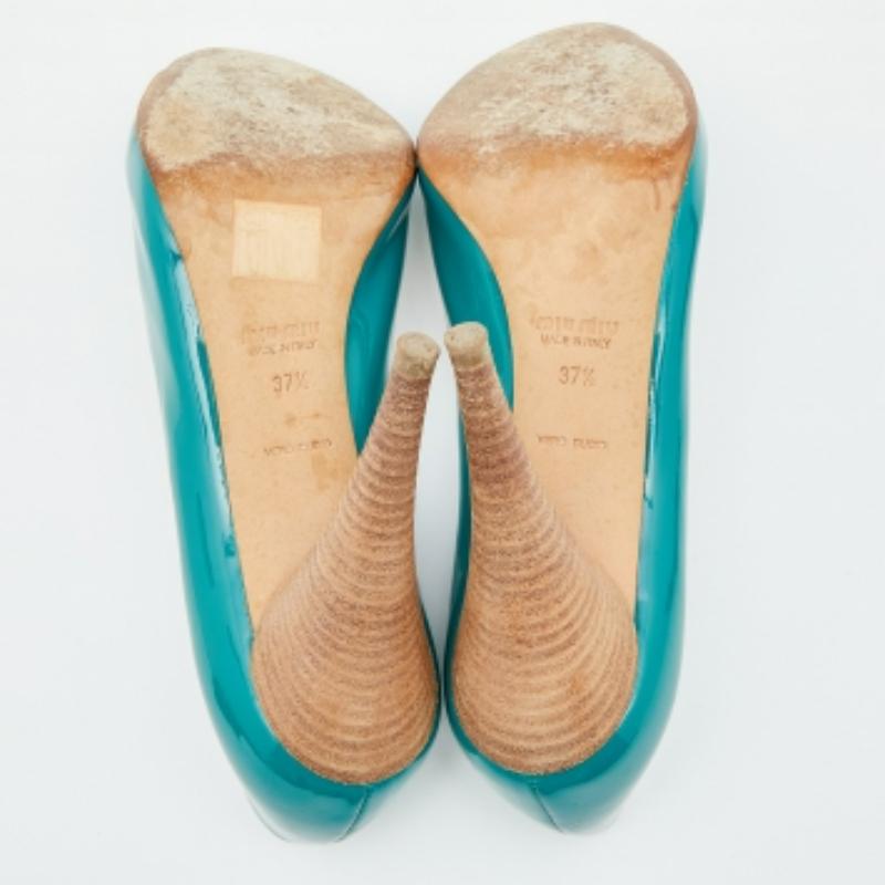 Miu Miu Green Patent Leather Peep Toe Pumps Size 37.5 For Sale 1